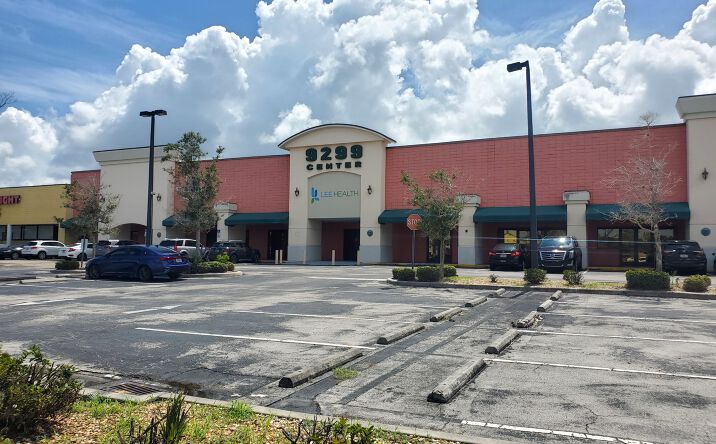Pictures of Retail, Office, Special Purpose property located at 9299 College Pkwy, Fort Myers, FL 33919 for lease - image #1