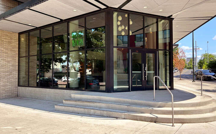 Pictures of Retail, Restaurant property located at 1725 SW Salmon St, Portland, OR 97205 for lease - image #1