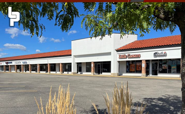Pictures of Retail property located at 520 W Dundee Rd, Wheeling, IL 60090 for lease - image #1