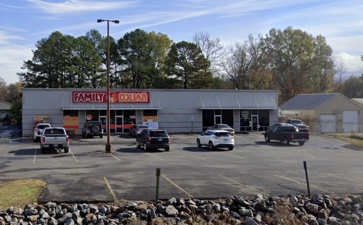 Pictures of Retail property located at 416 S Fourche Ave, Perryville, AR 72126 for lease - image #1