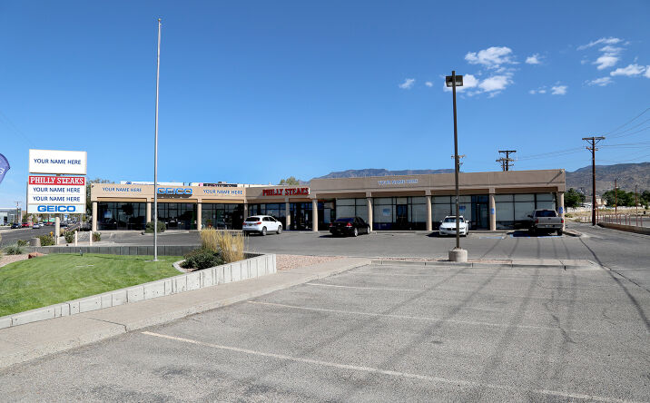 Pictures of Retail, Office property located at 2520 Juan Tabo Blvd NE, Albuquerque, NM 87112 for lease - image #1