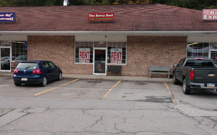 Pictures of Retail property located at 931 Main St, Simpson, PA 18407 for lease - image #1
