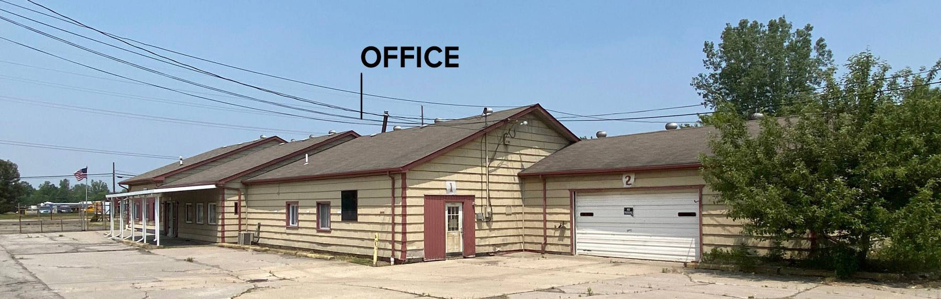 14544 Telegraph Rd, Flat Rock, MI 48134