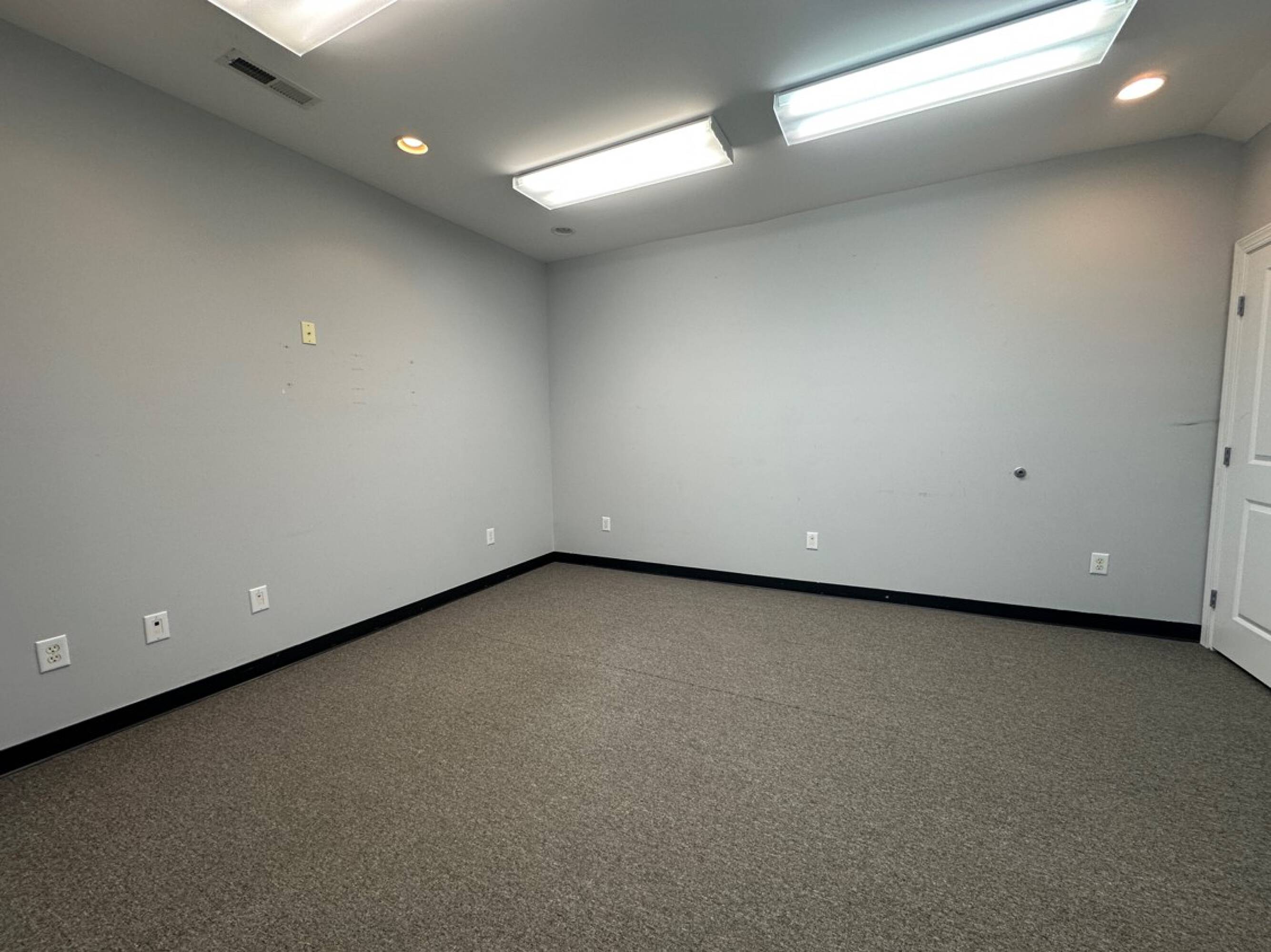 115 Southport Rd, Spartanburg, SC 29301