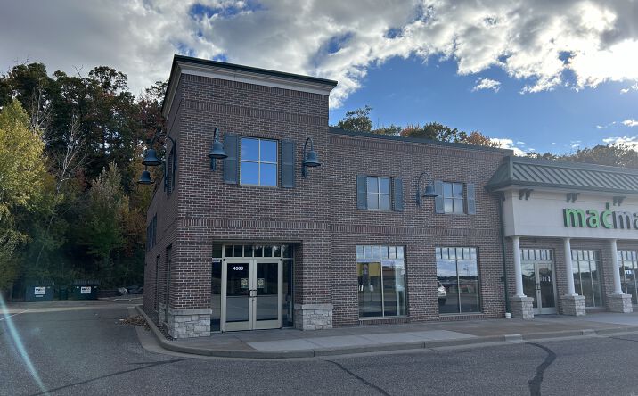 Pictures of Retail property located at 4689 Keystone Crossing, Eau Claire, WI 54701 for lease - image #1