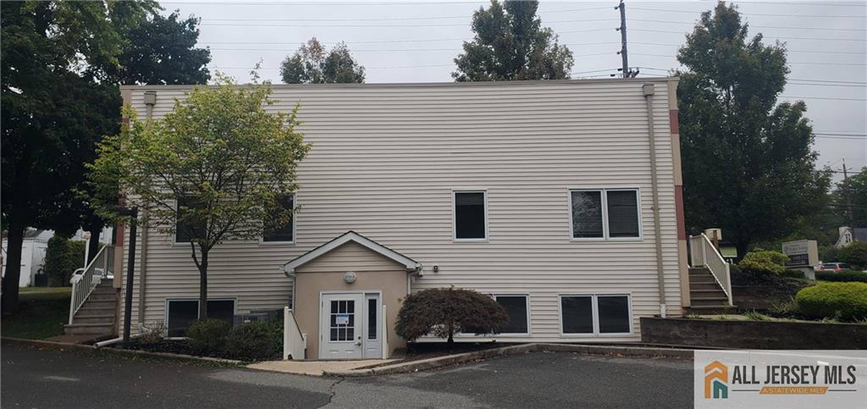 901 Raritan Avenue, Highland Park, NJ 08904