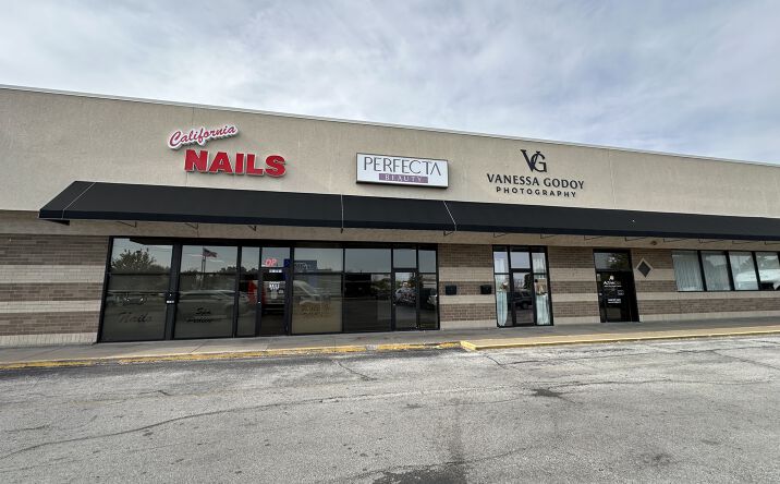 Pictures of Retail, Office property located at 4011 Avenue of the Cities, Moline, IL 61265 for lease - image #1