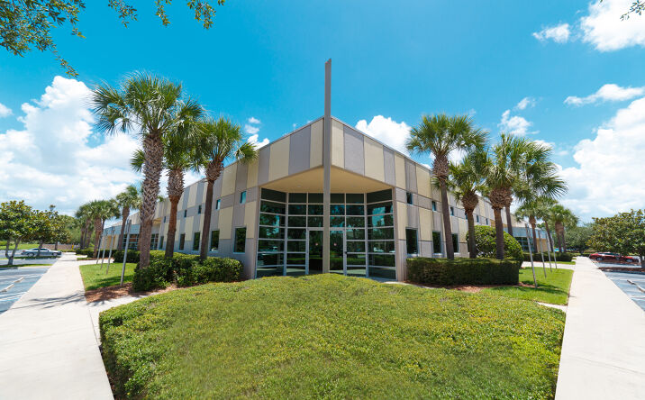 Pictures of Industrial property located at 12633 Challenger Pkwy, Orlando, FL 32826 for lease - image #1