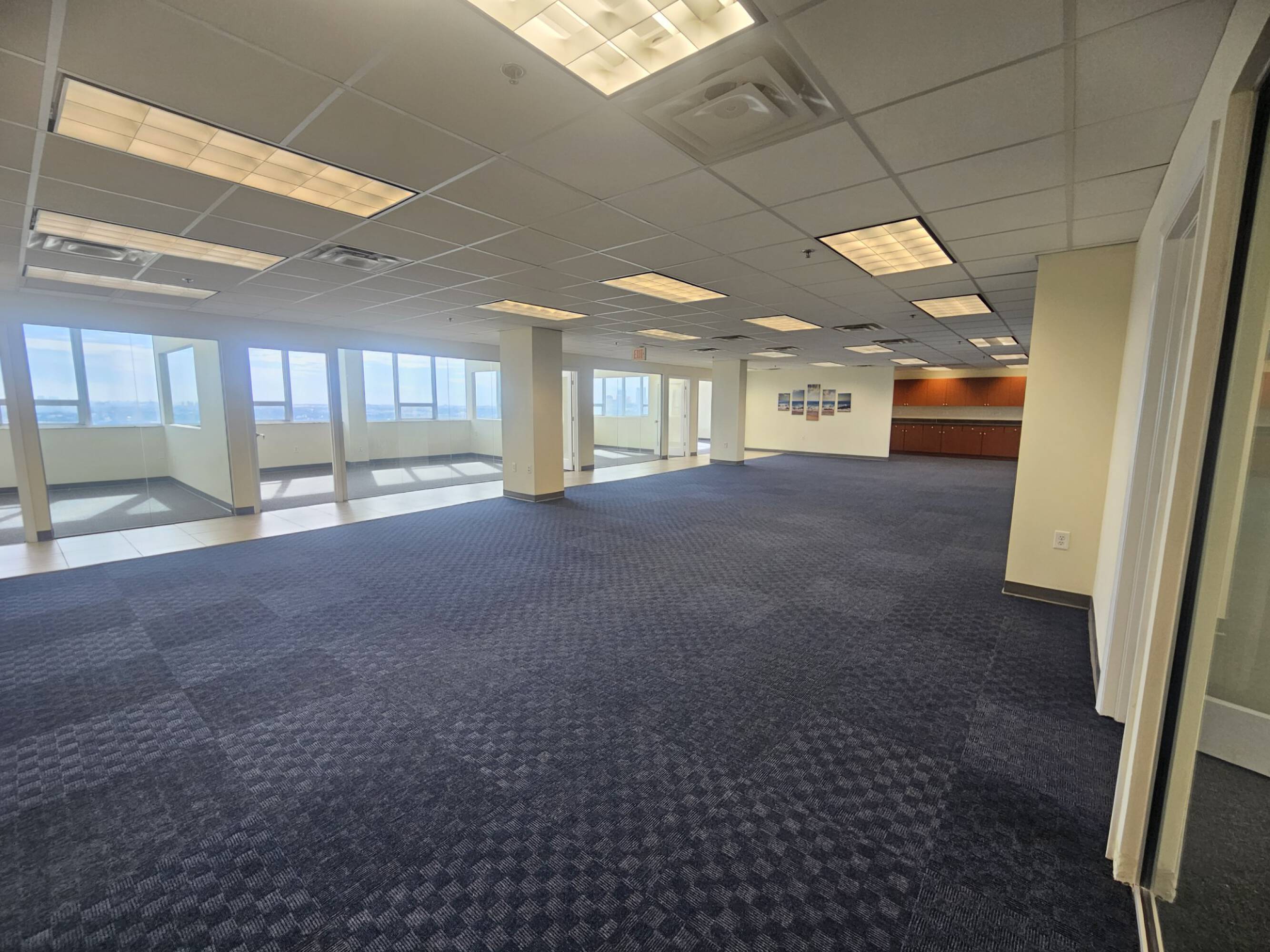 2455 E Sunrise Blvd, Fort Lauderdale, FL 33304