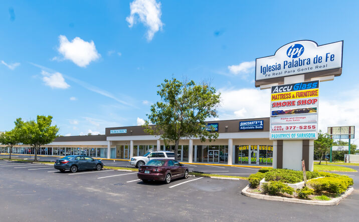 Pictures of Retail, Office property located at 1941 Northgate Blvd, Sarasota, FL 34234 for lease - image #1