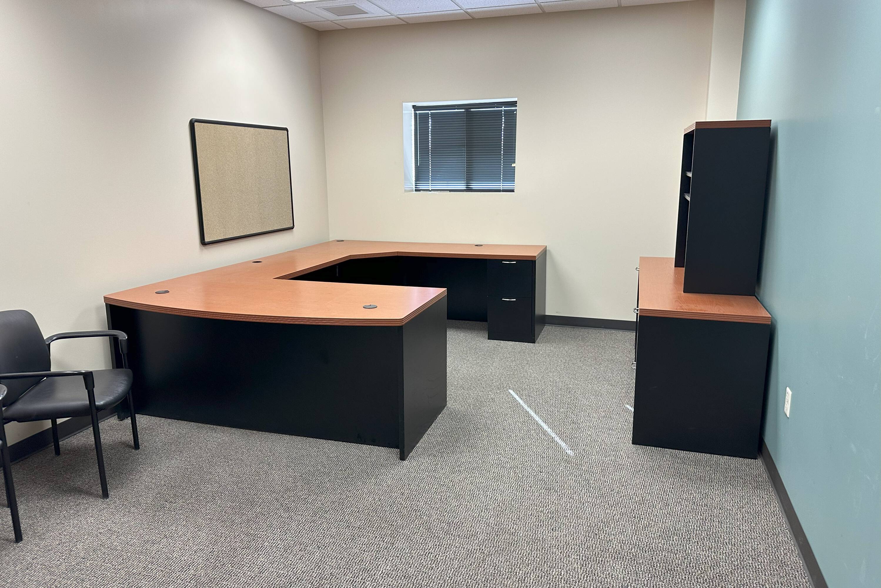 520 64th St SE, Minot, ND 58701