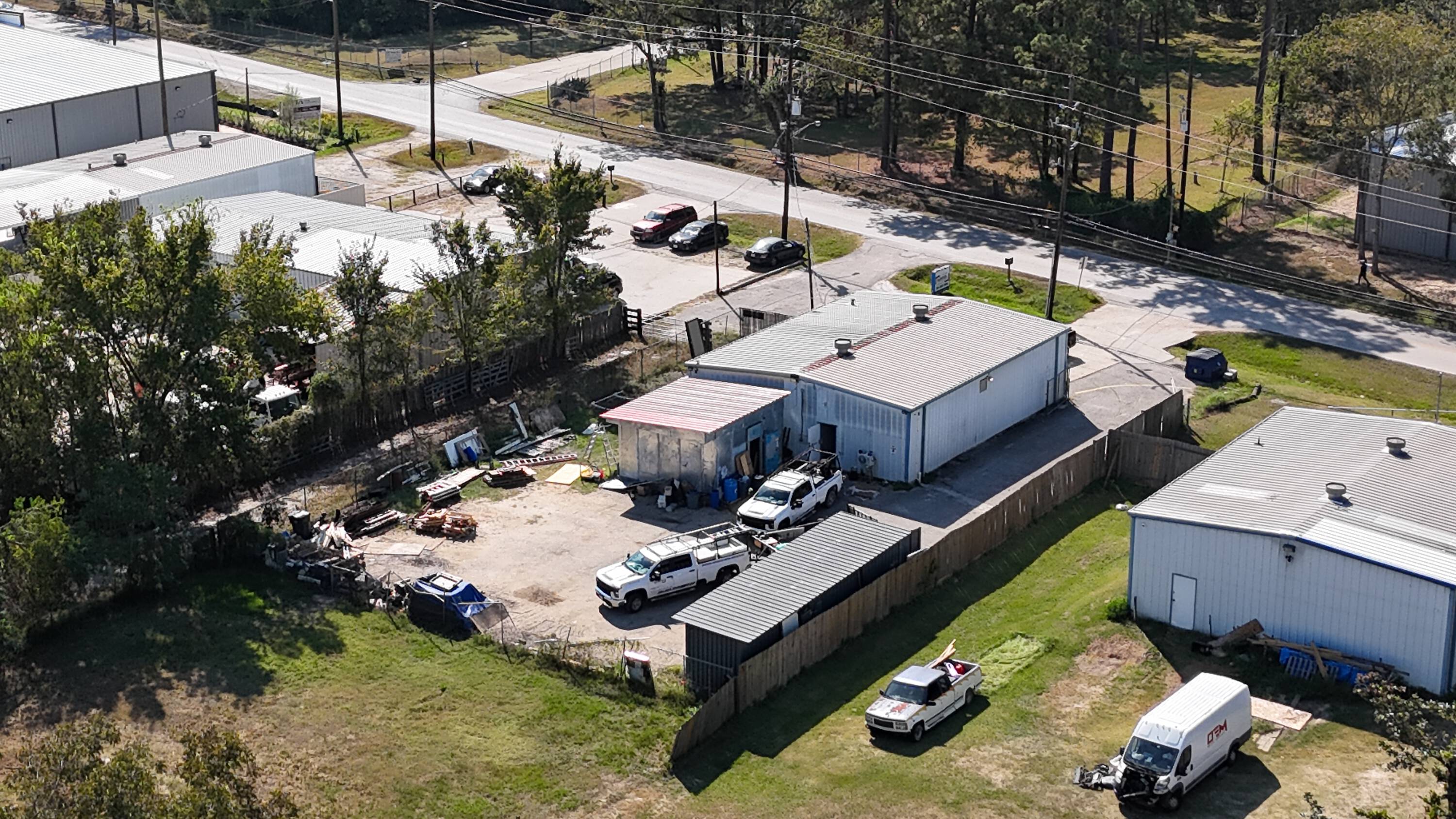 2235 S Houston Ave, Humble, TX 77396