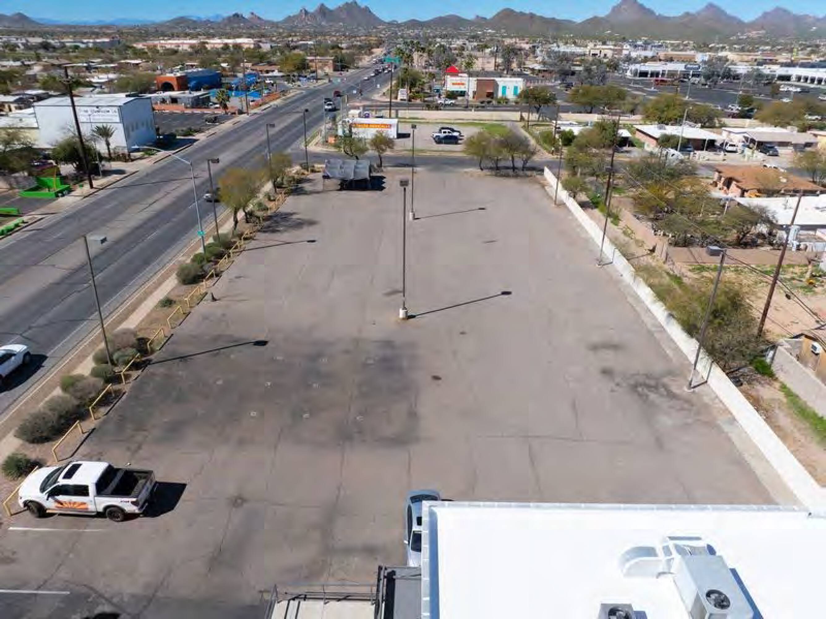 782 W Irvington Rd, Tucson, AZ 85714