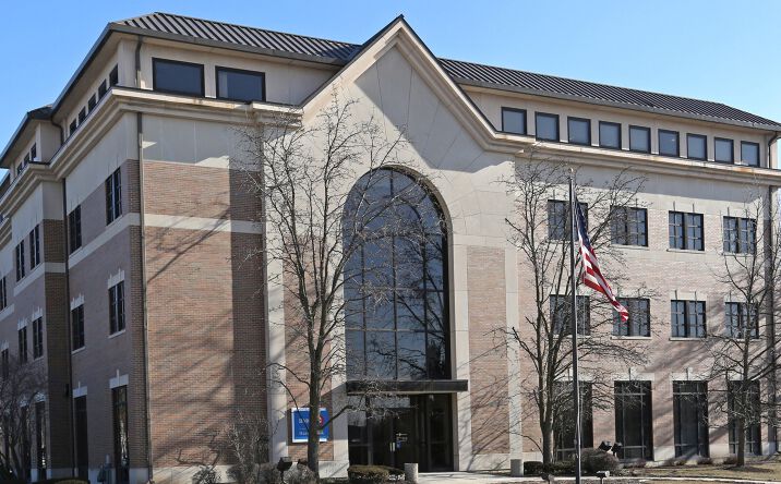 Pictures of Office property located at 110 E Irving Park Rd, Roselle, IL 60191 for lease - image #1