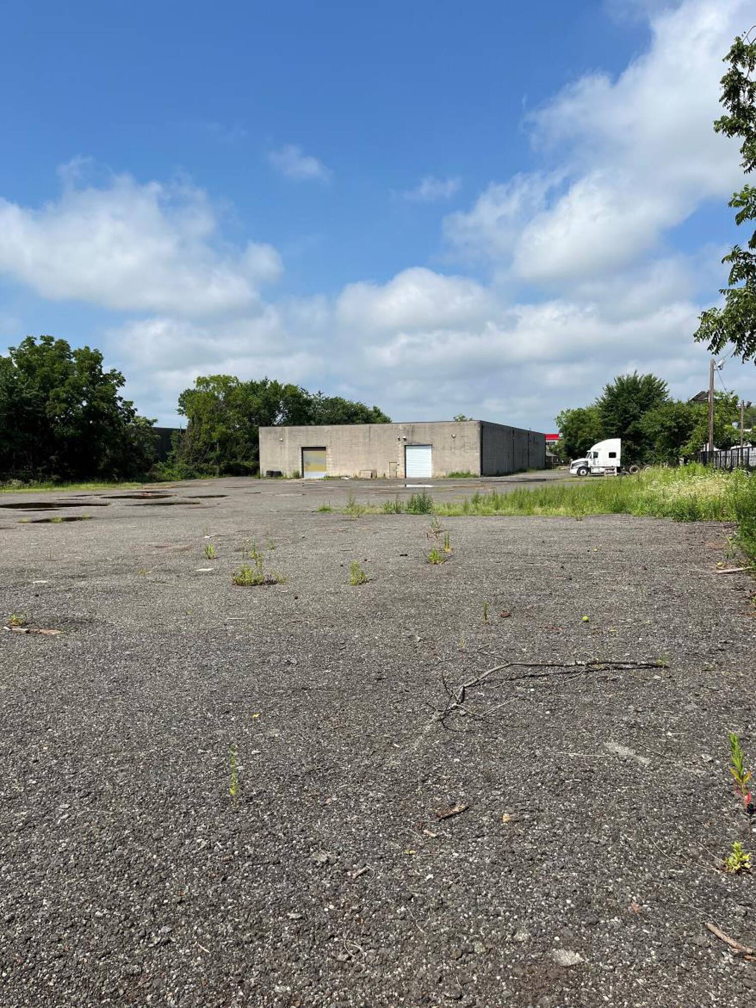 1525 S Washington Ave, Piscataway, NJ 08854