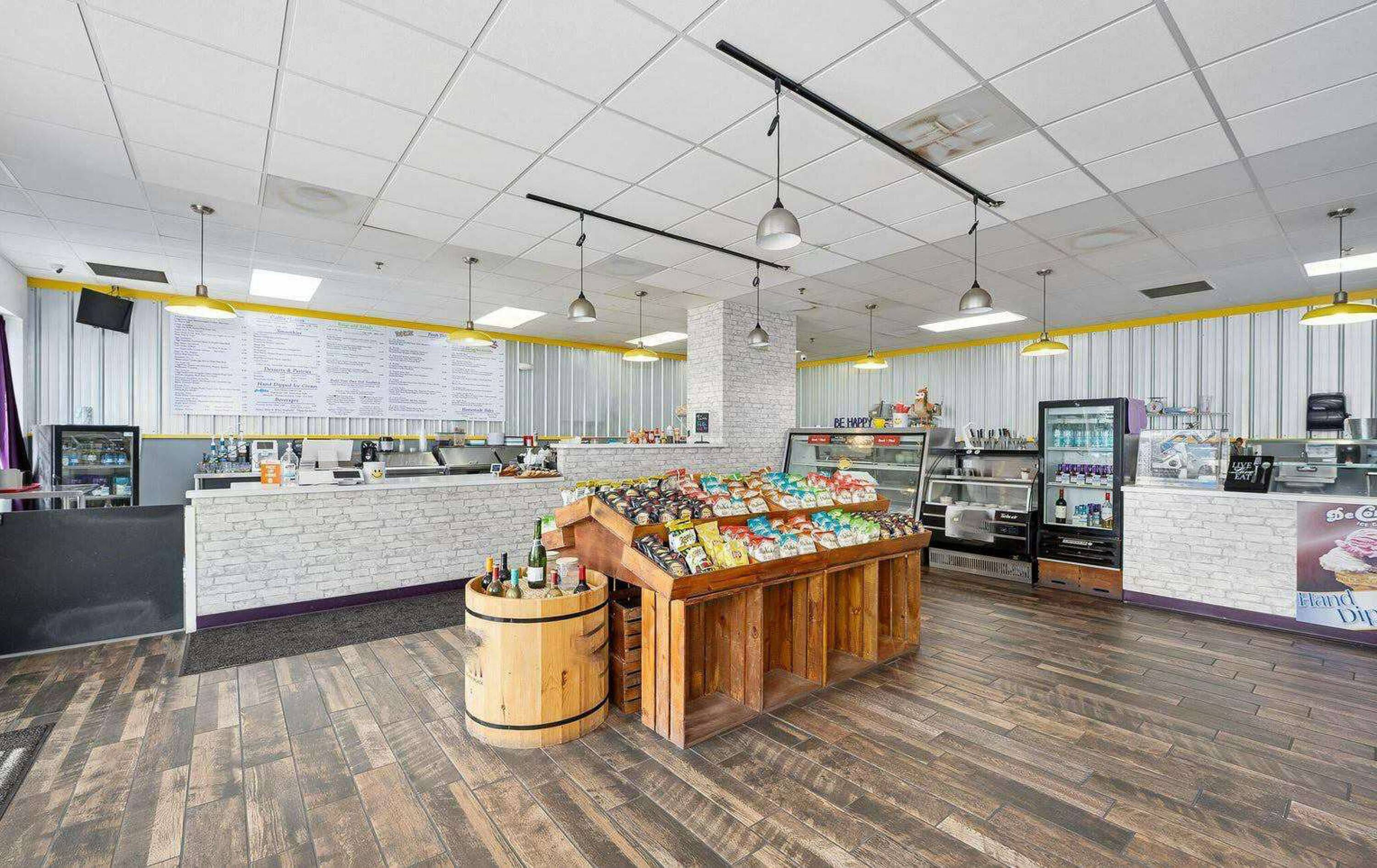 424 Luna Bella Lane, Suite 128, New Smyrna Beach, FL 32168