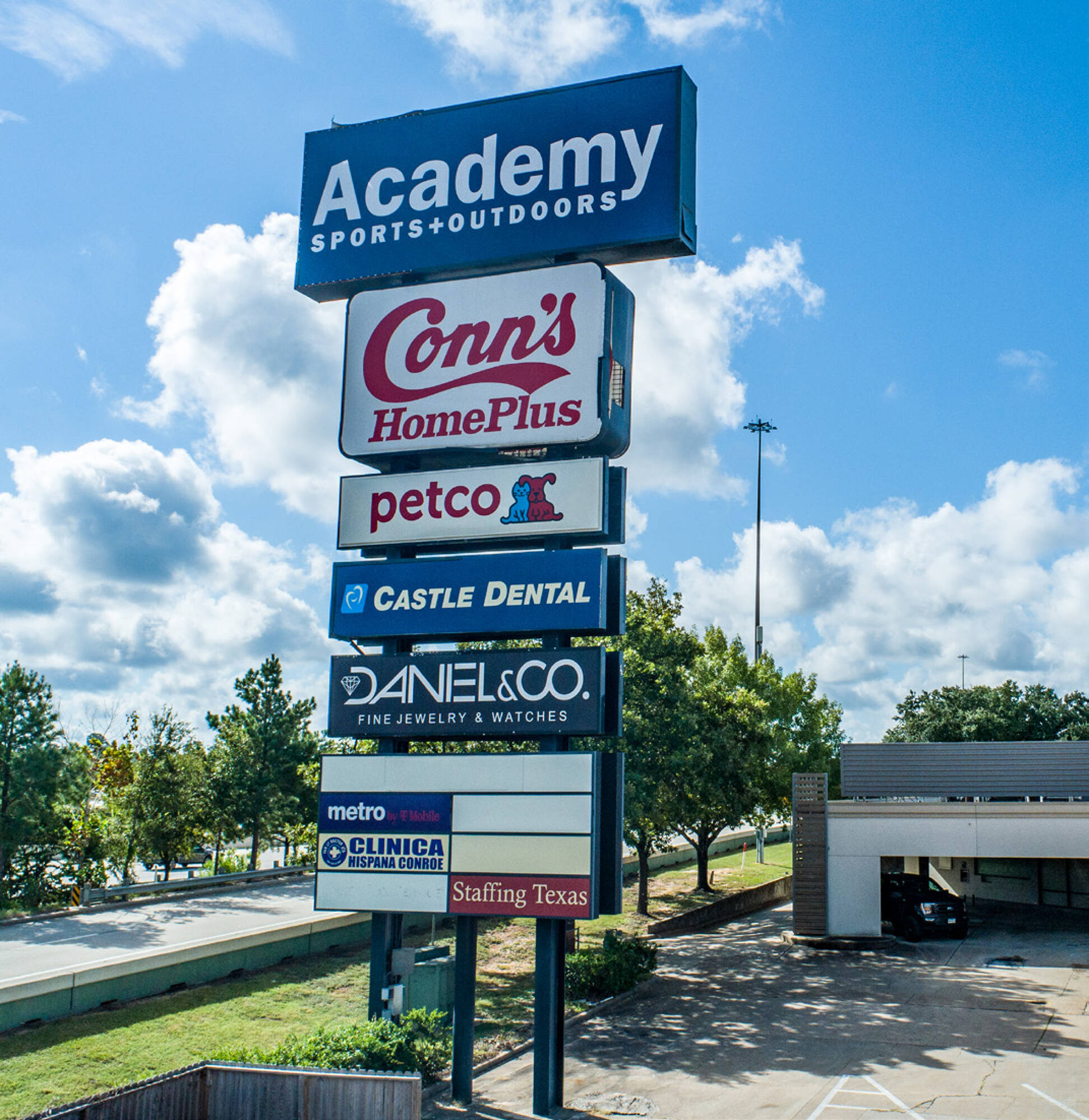 Montgomery Plaza Shopping Center