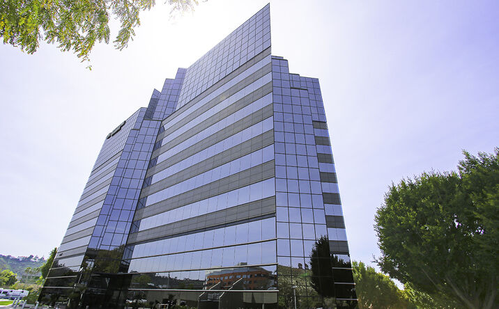 Pictures of Office property located at 8880 Rio San Diego Dr 8th Floor, San Diego, CA 92108 for lease - image #1
