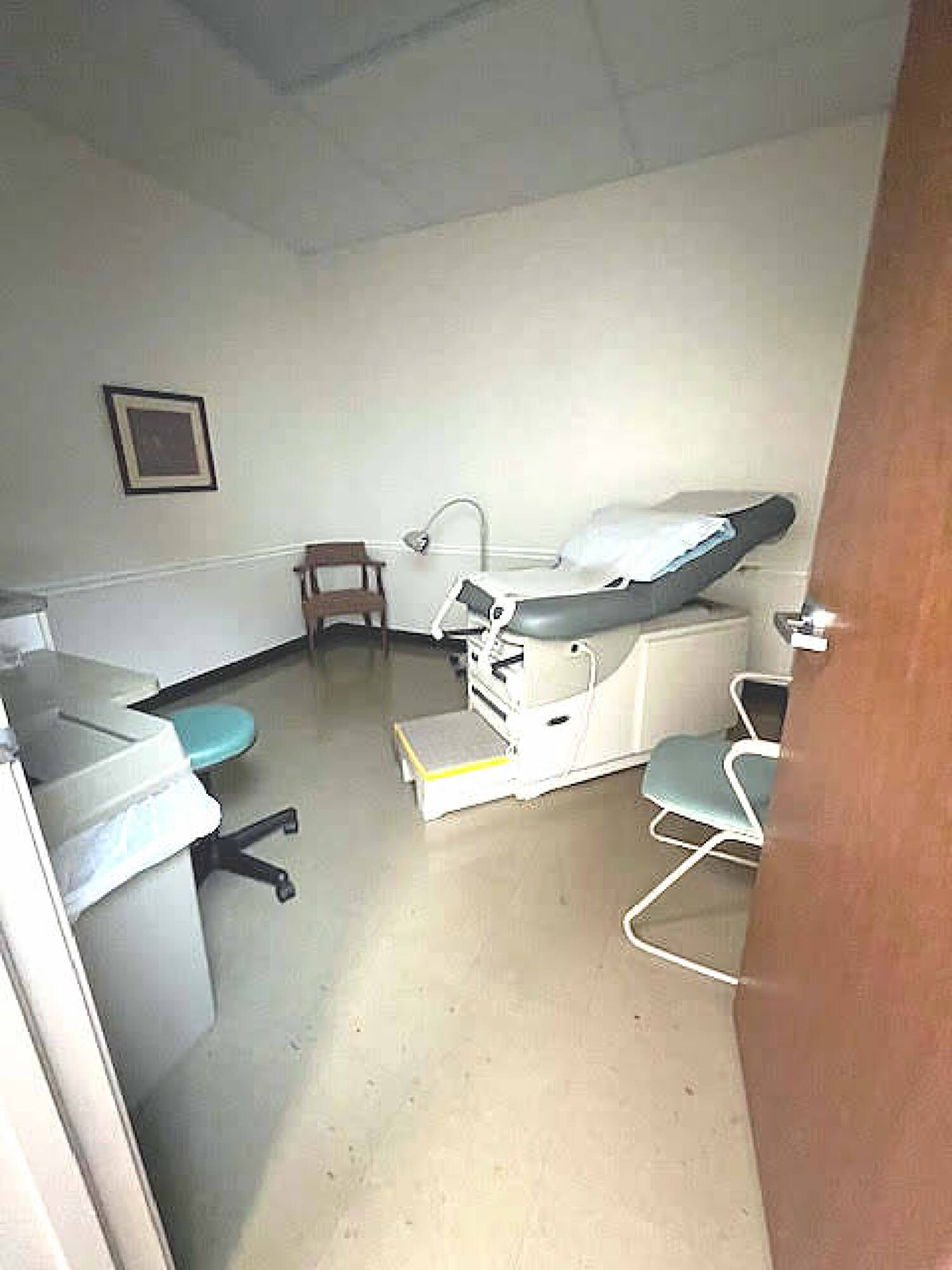 55 Dillmont Dr, Columbus, OH 43235