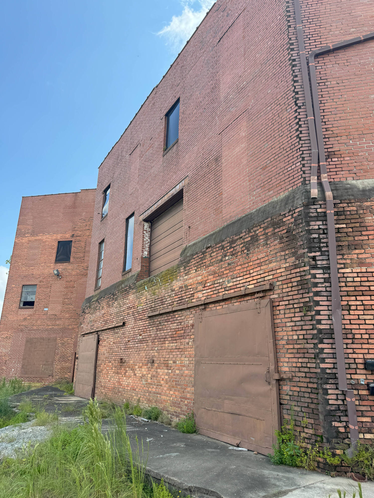 105 E Holly St, Goldsboro, NC 27530