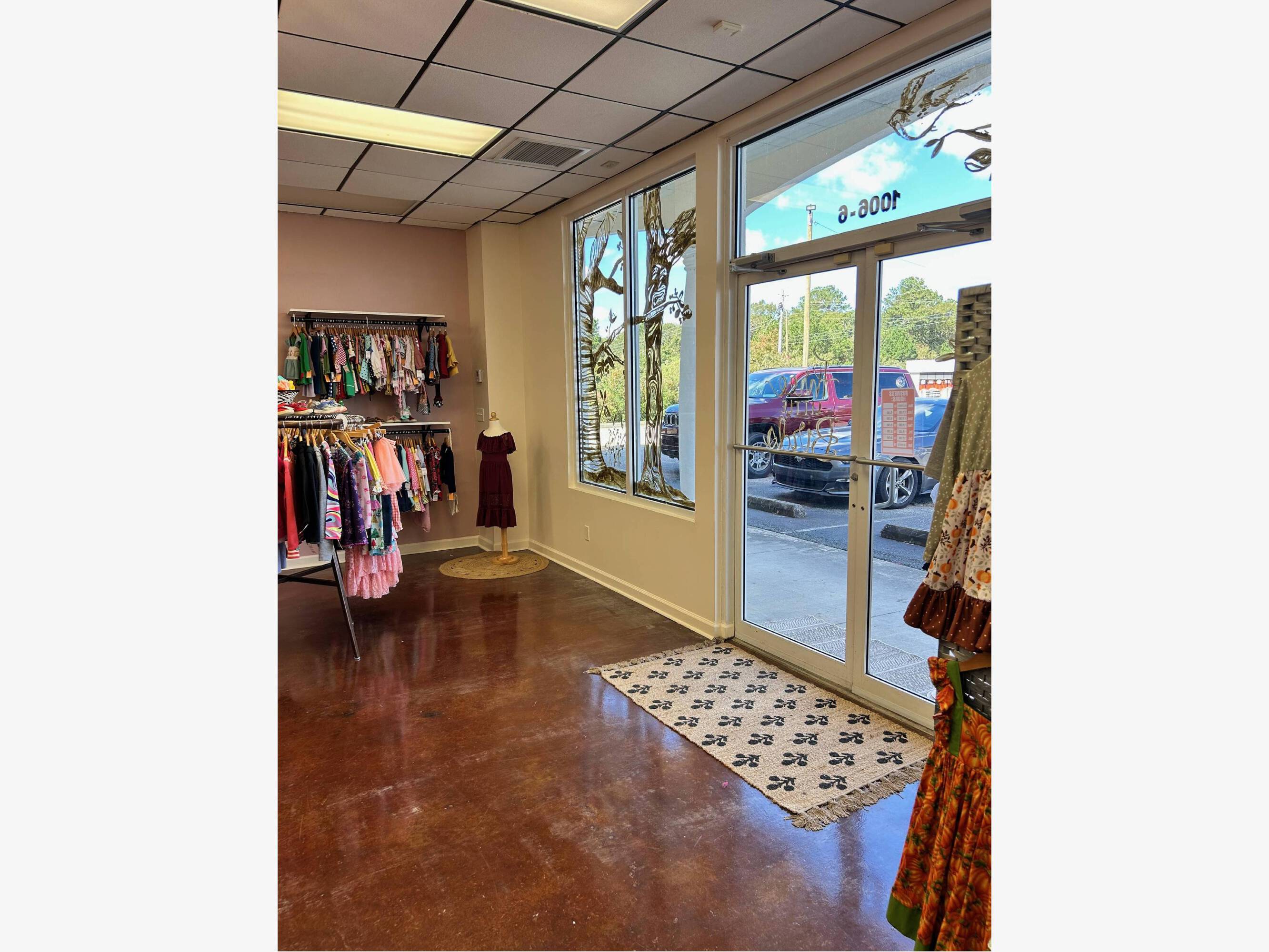 1006 Hillcrest Pkwy, Dublin, GA 31021