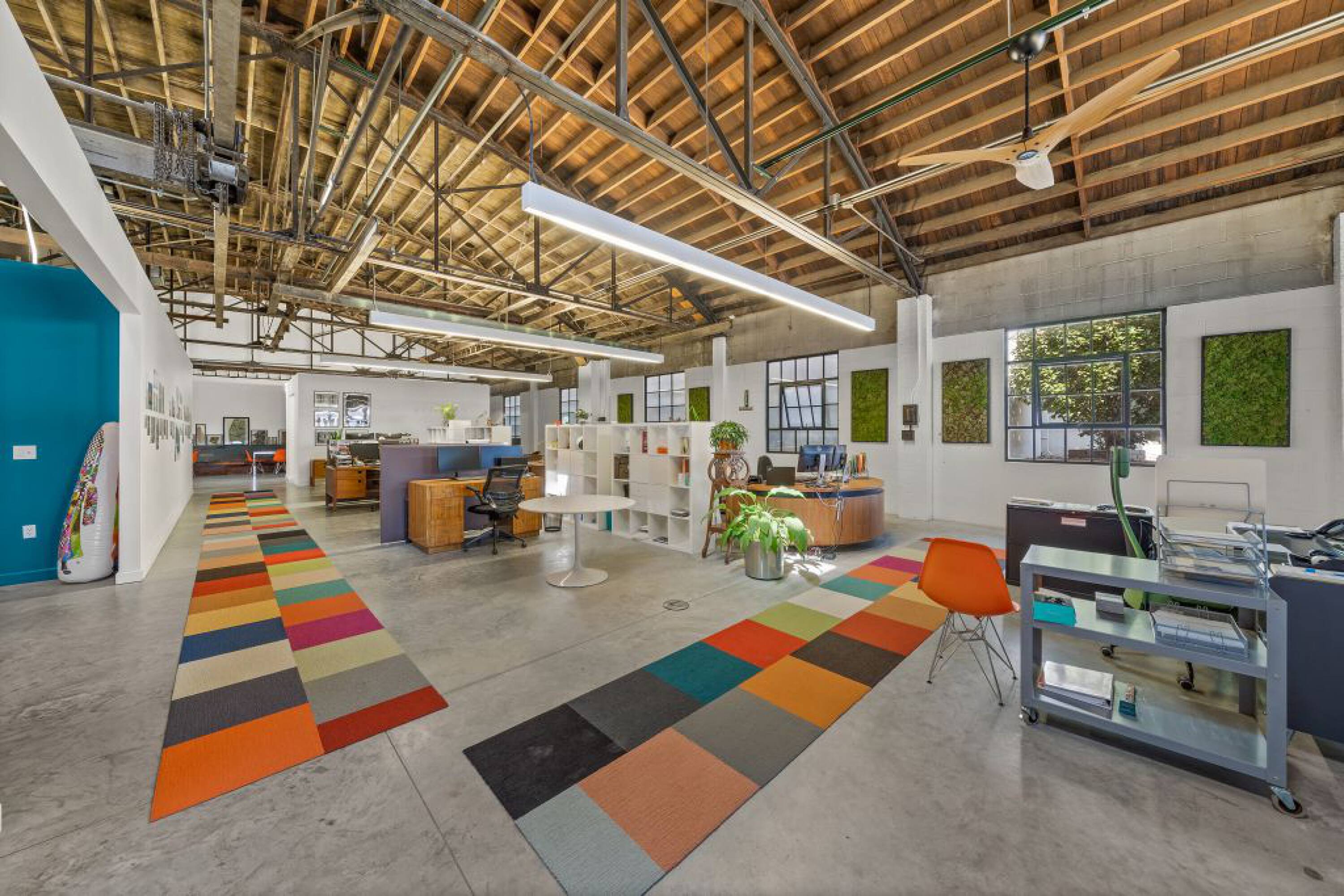 1712 Holmes St, Kansas City, MO 64108