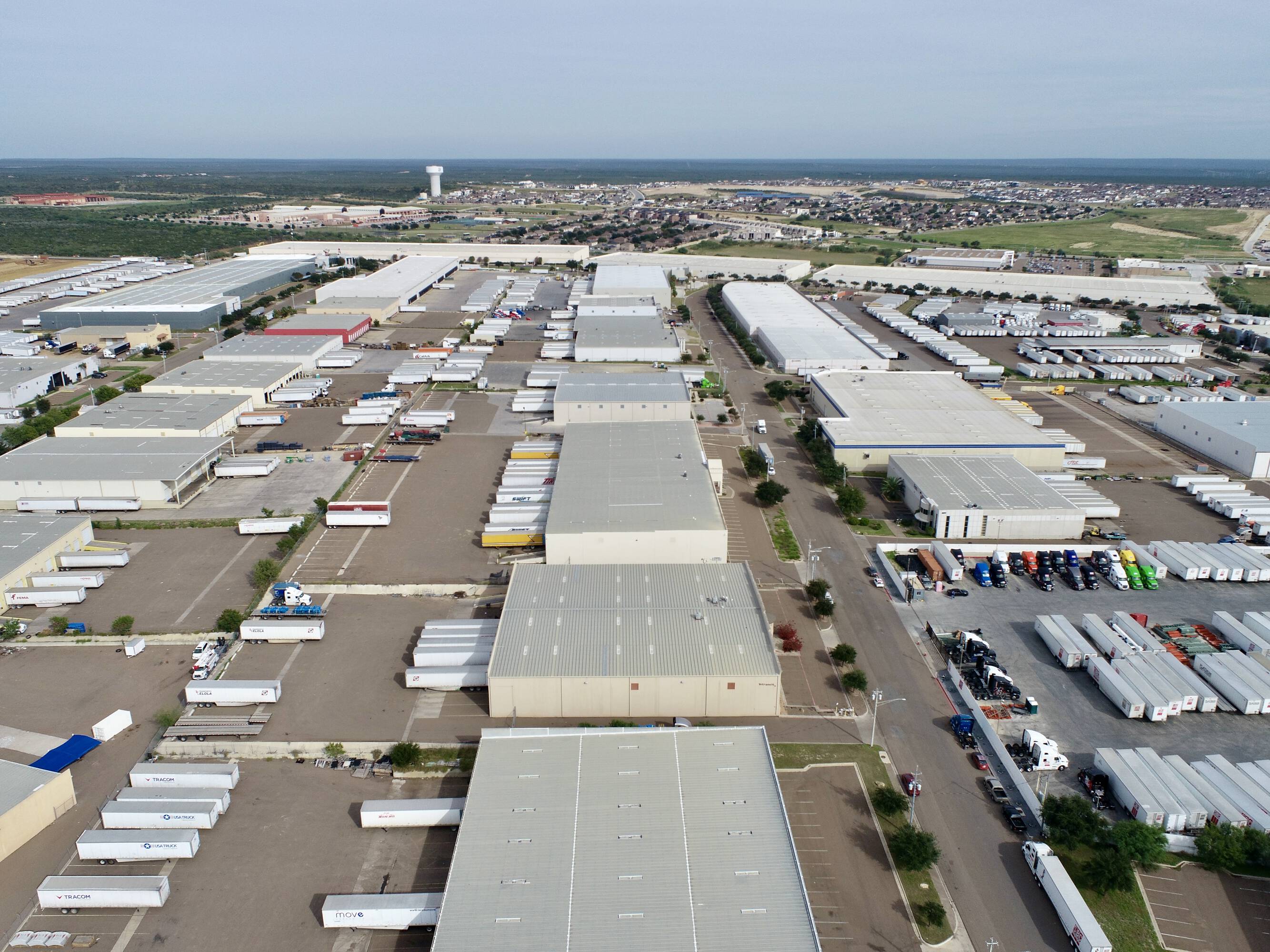 806 Hallmark Dr, Laredo, TX 78045