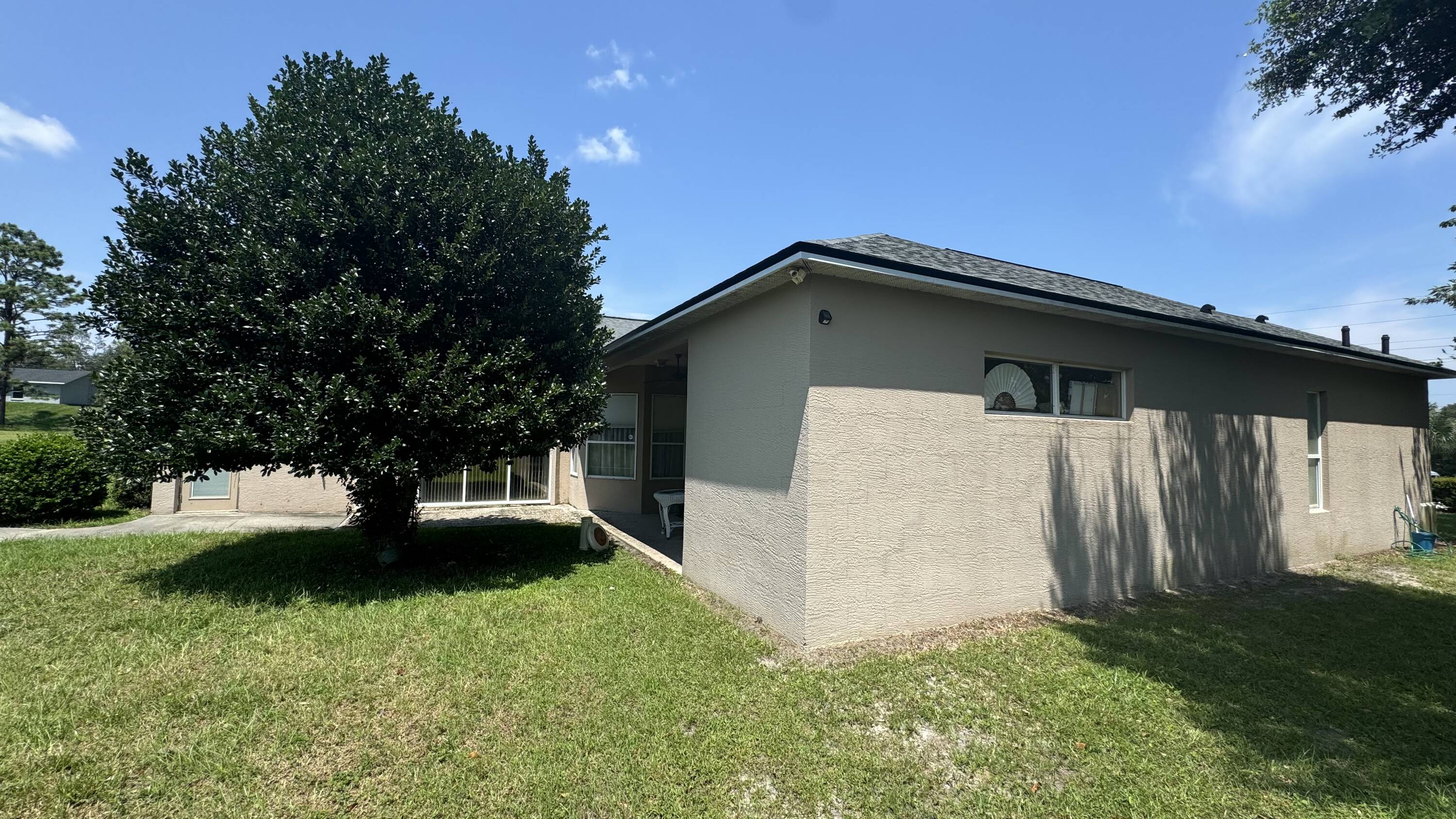 5618 N Lecanto Hwy, Beverly Hills, FL 34465