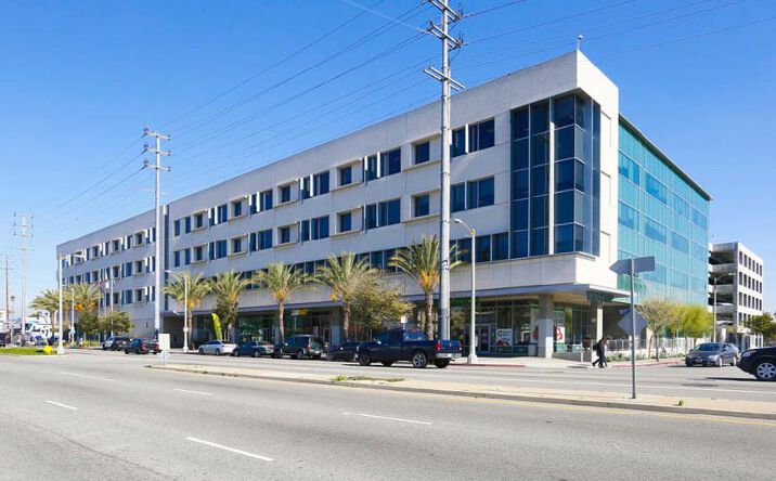 Pictures of Retail, Restaurant property located at Vermont & 83rd, Los Angeles, CA 90044 for lease - image #1