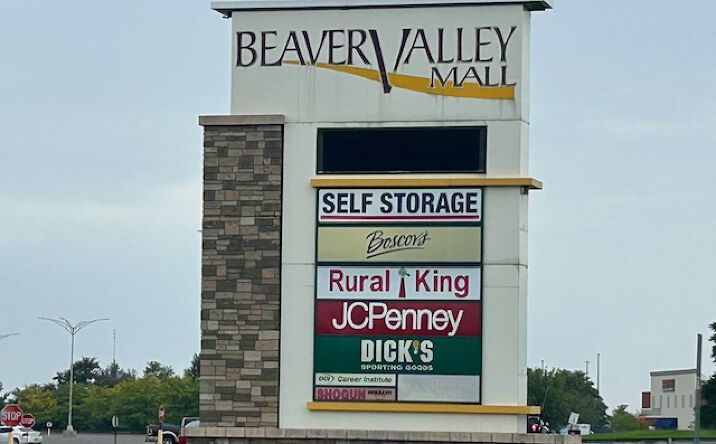 Pictures of Retail property located at 570 Beaver Valley Mall, Monaca, PA 15061 for lease - image #1
