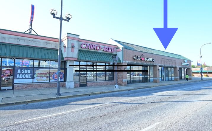 Pictures of Retail property located at 4815 W 95th Street , Oak Lawn, IL 60453 for lease - image #1