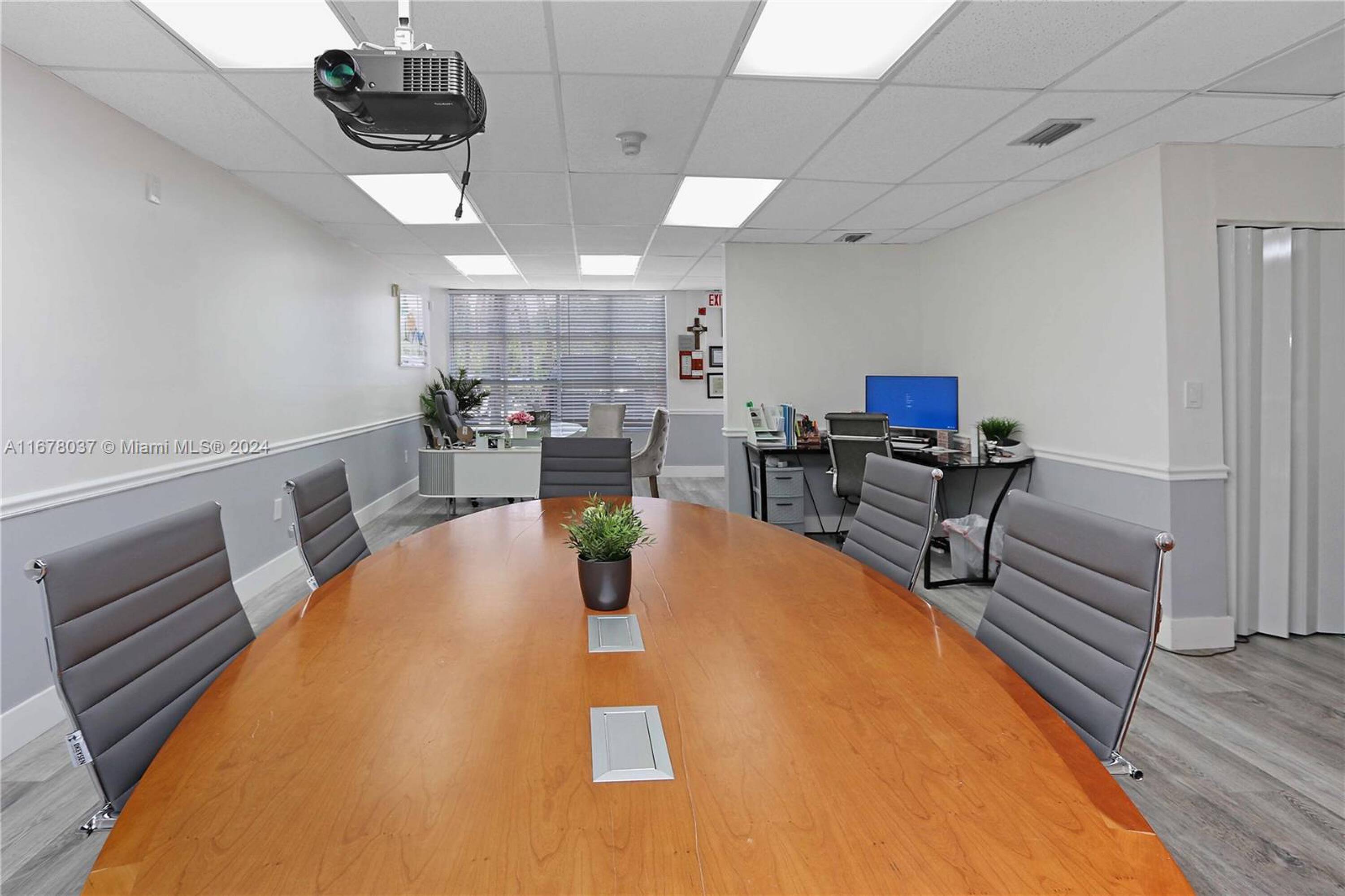 13356 SW 128th St 4, Miami, FL 33186