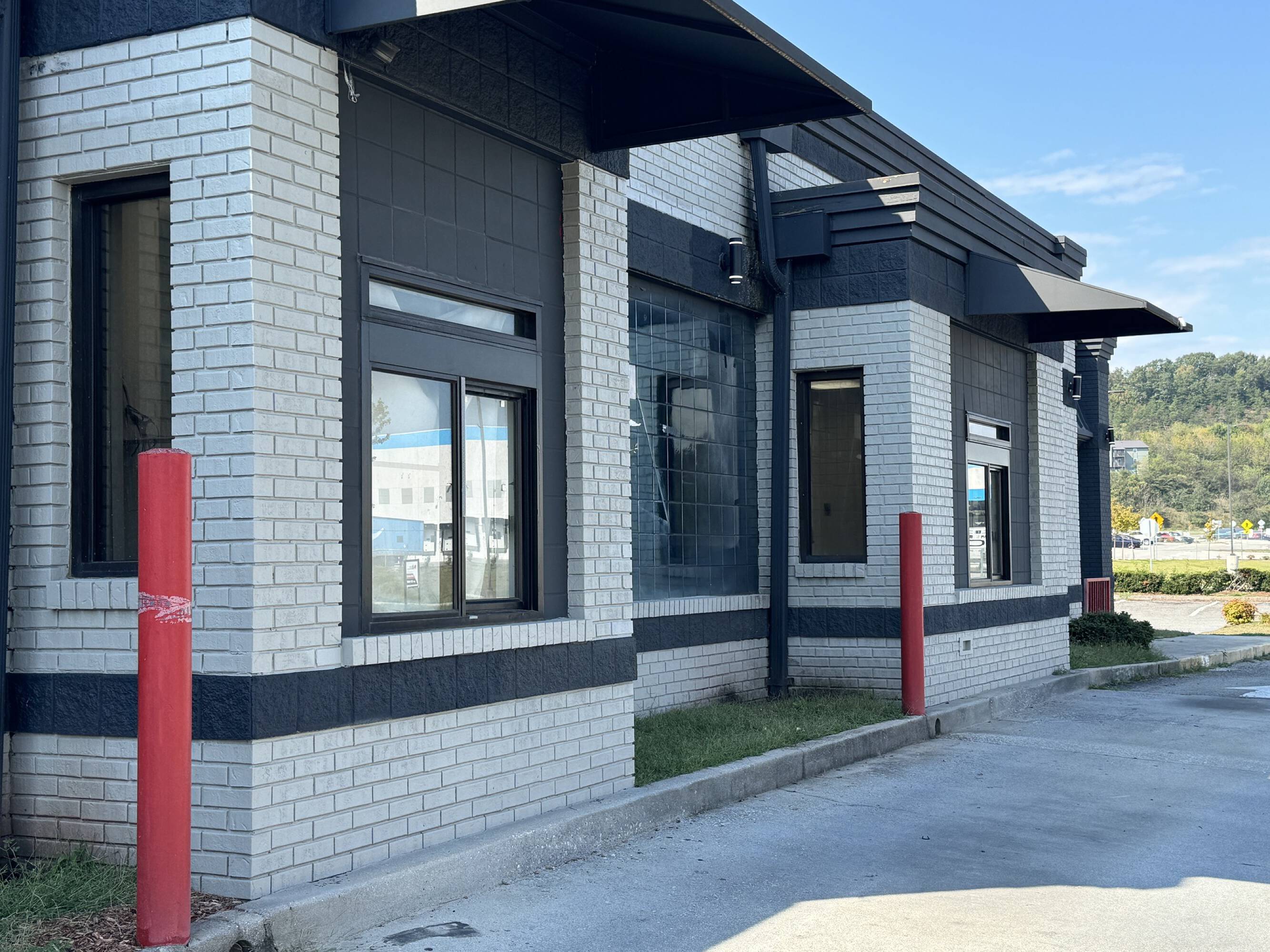 2904 Knoxville Center Dr, Knoxville, TN 37924