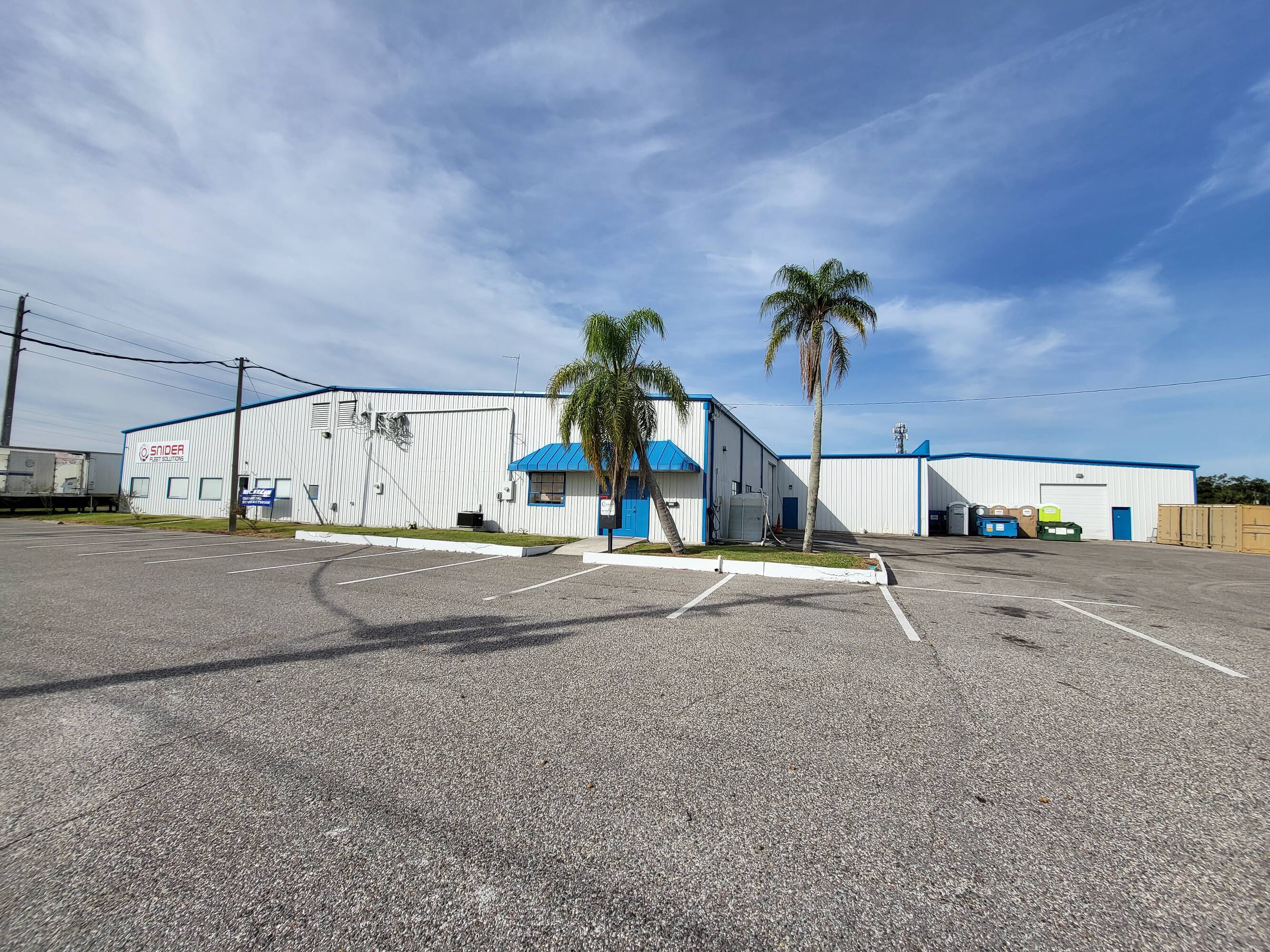 4320 15th St E, Bradenton, FL 34208