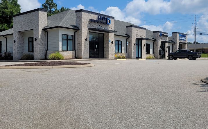 Pictures of Retail, Office property located at 15 Old Humboldt Rd, Jackson, TN 38305 for lease - image #1