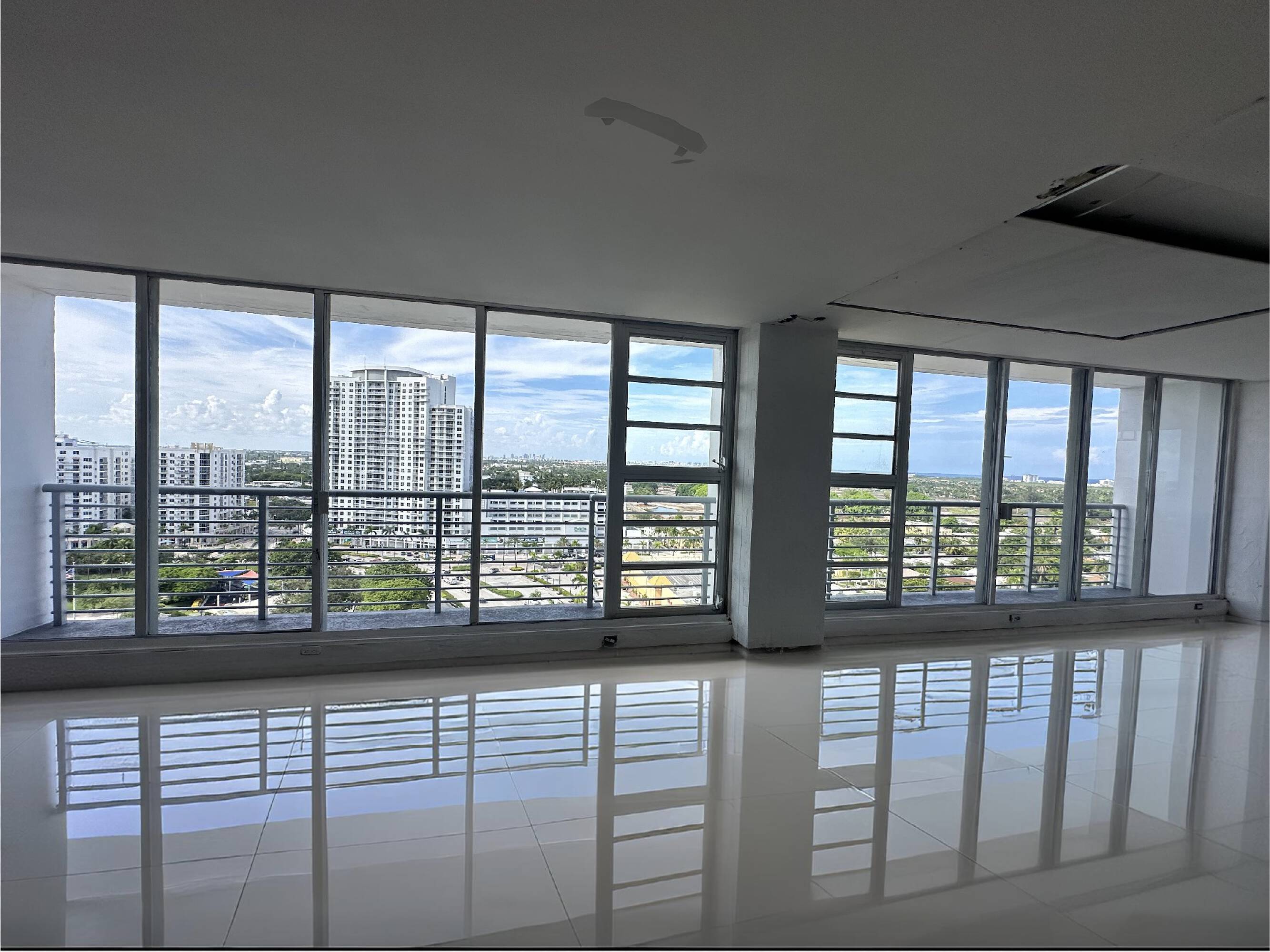 1720 Harrison St, Hollywood, FL 33020