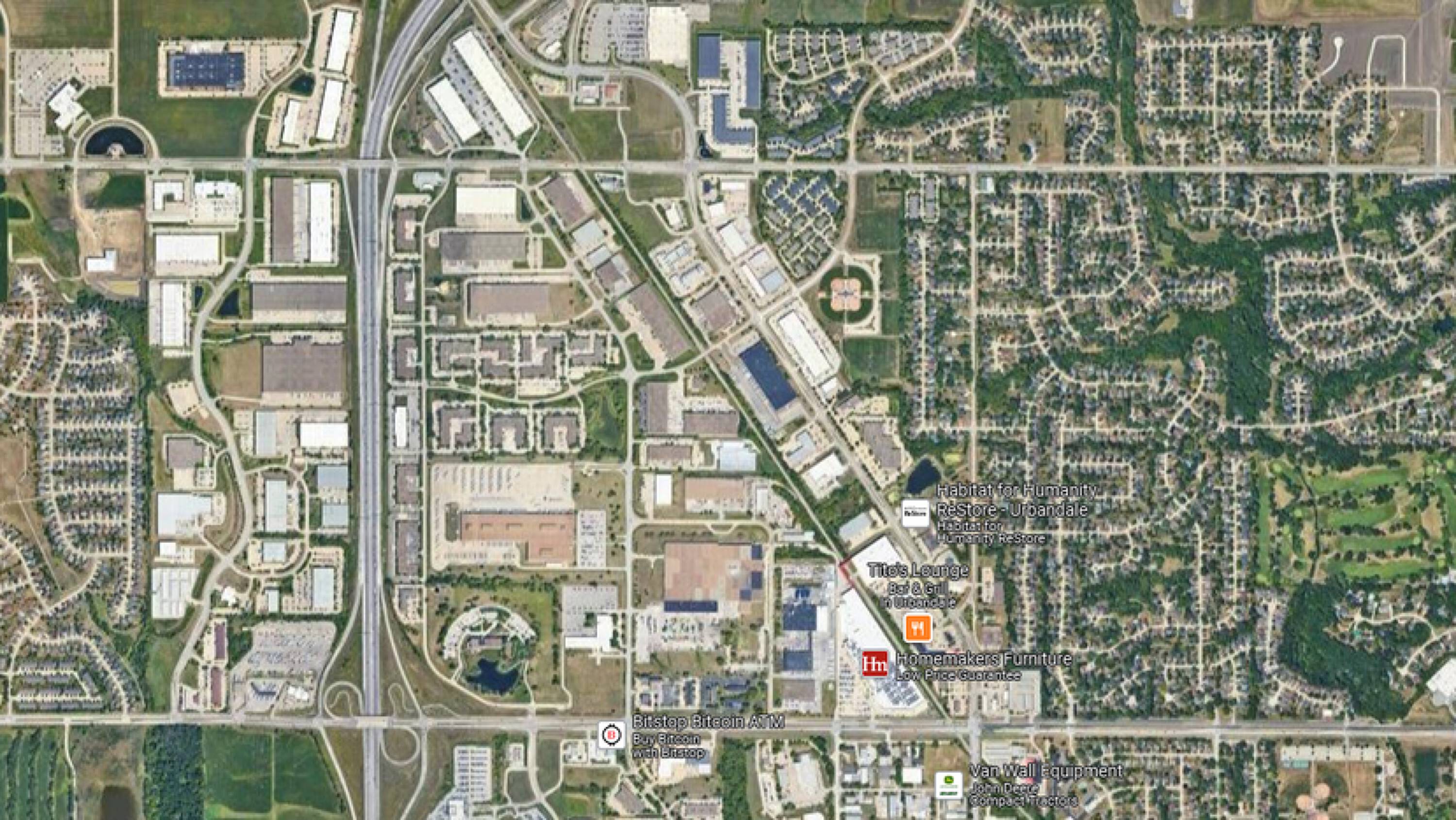 4154 NW Urbandale Dr, Urbandale, IA 50322