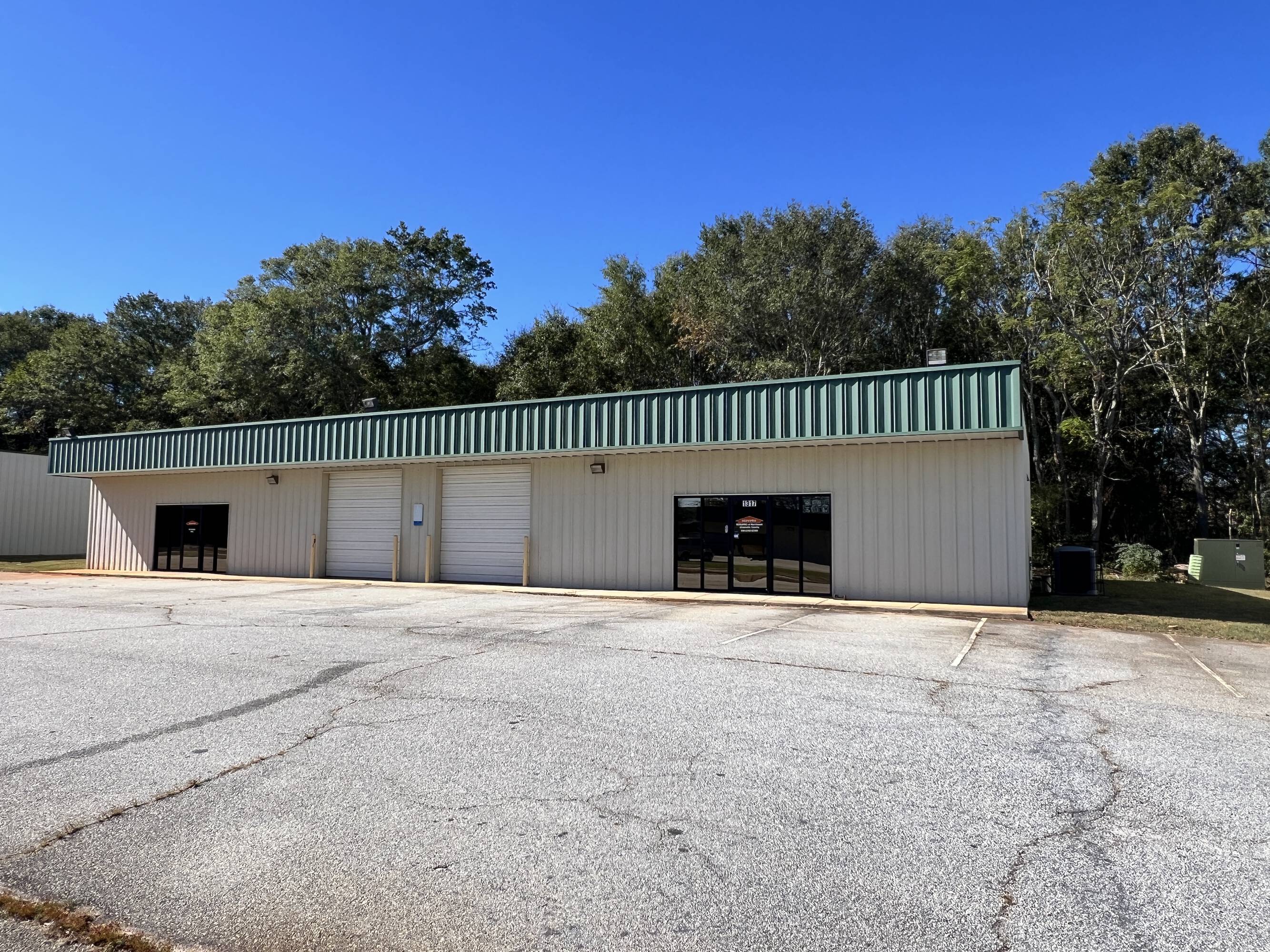 1317 Cedar Lane Rd, Greenville, SC 29617