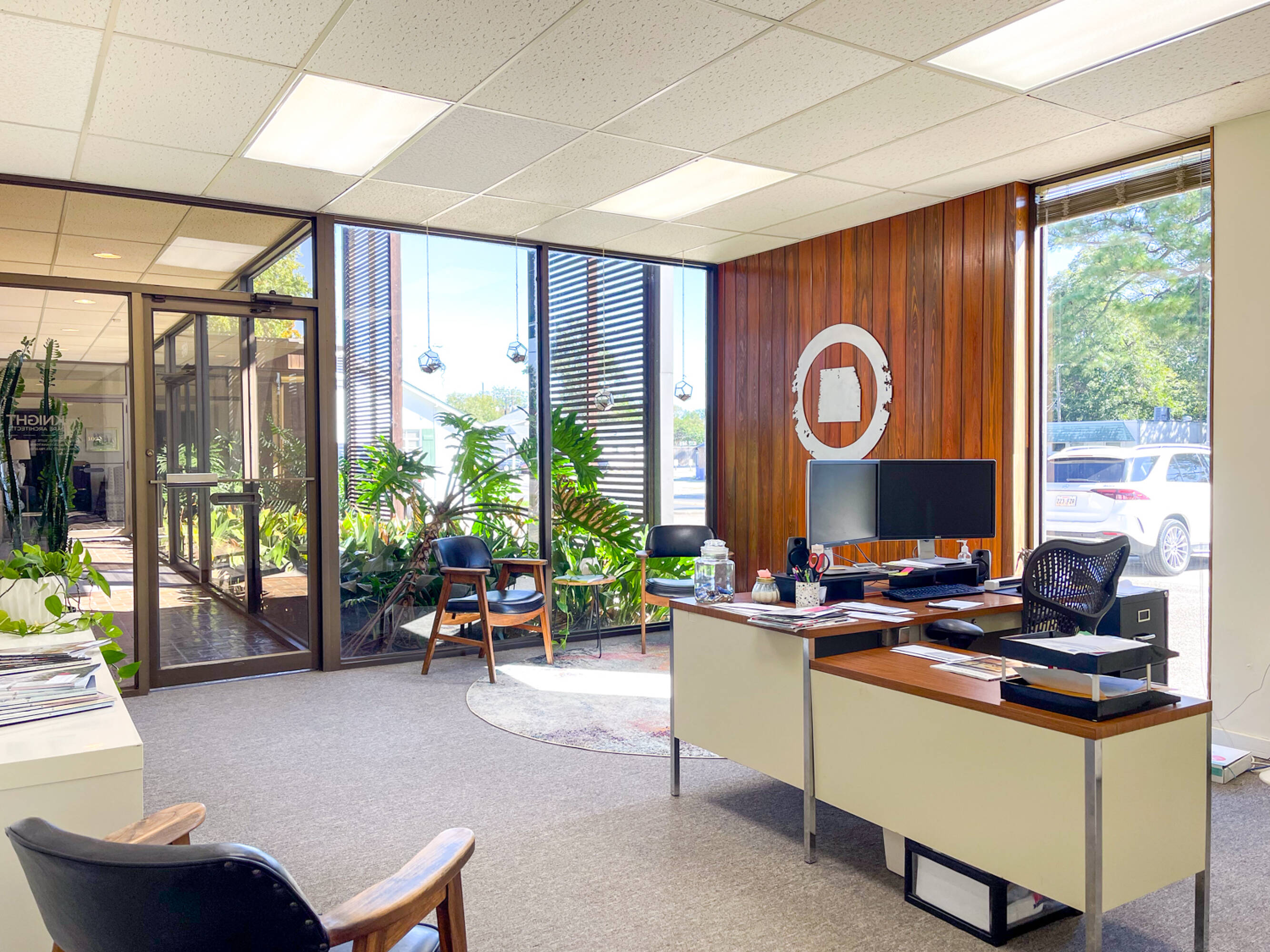 668 S Foster Dr, Baton Rouge, LA 70806