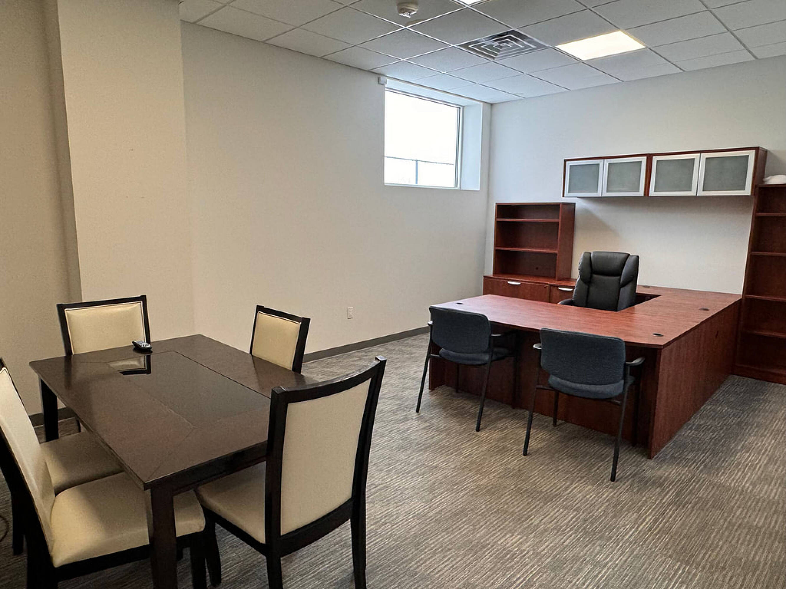 2425 S Stoughton Rd, Madison, WI 53716