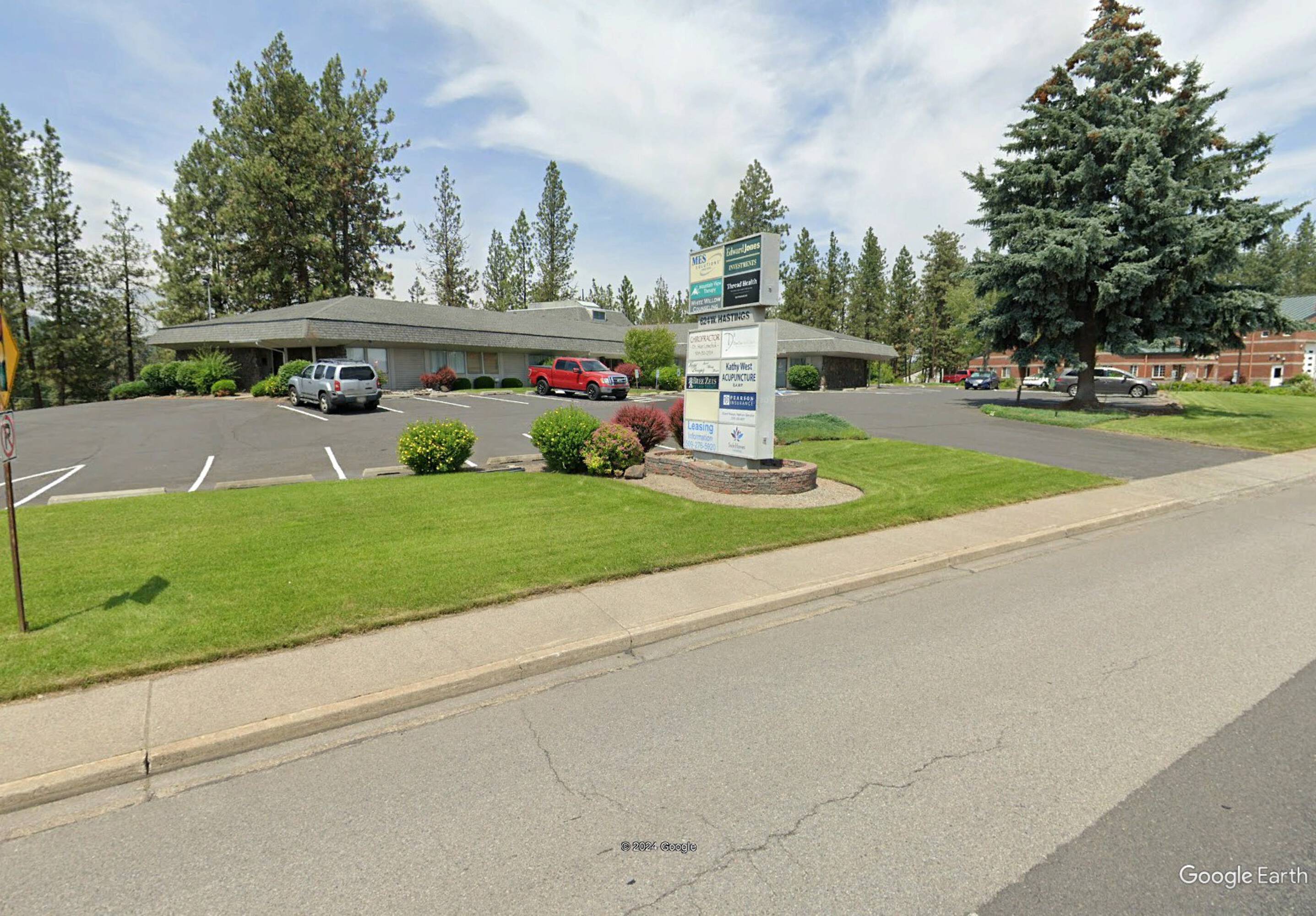 624 W Hastings Rd, Spokane, WA 99218