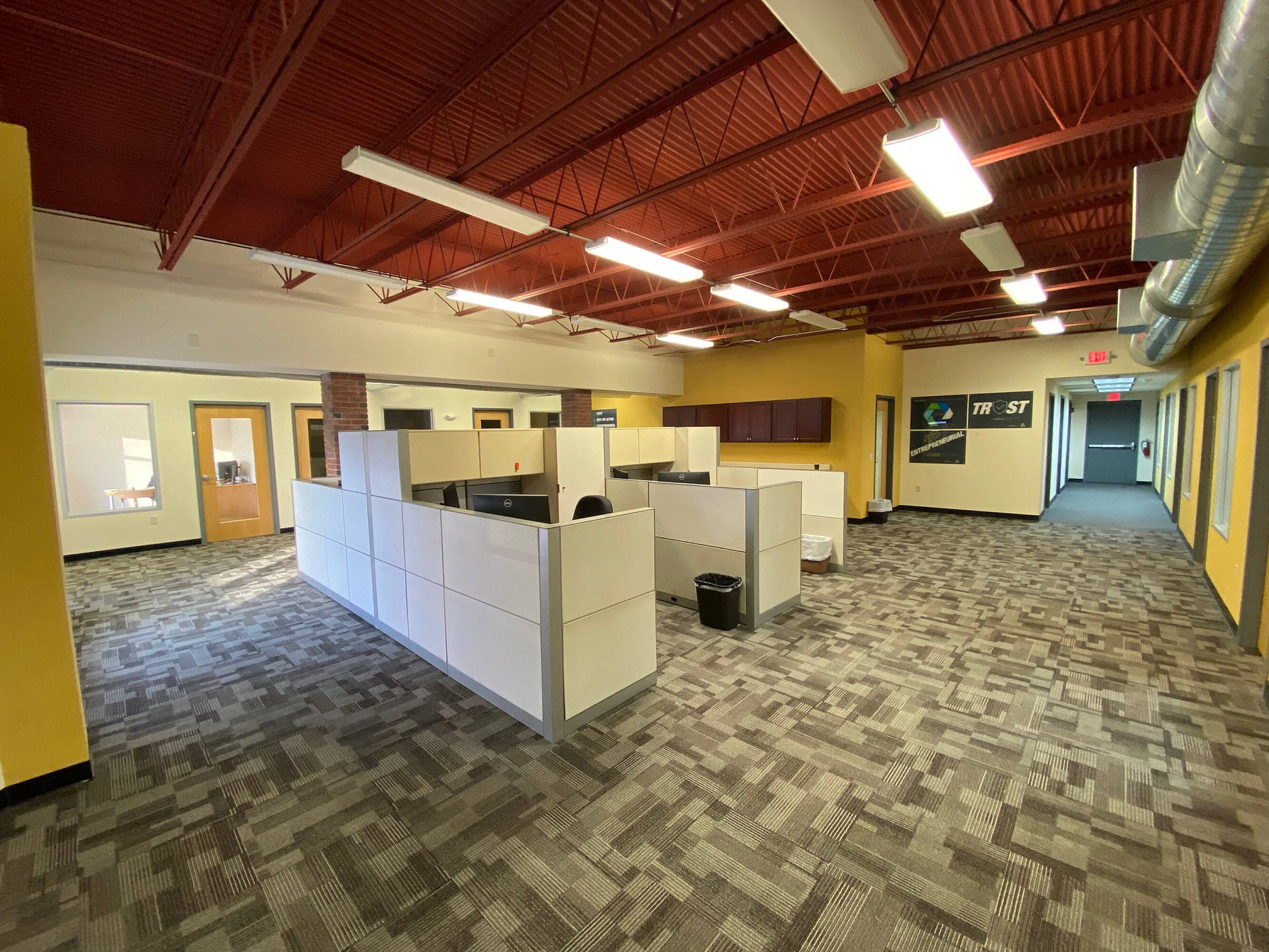 4916 E Broadway, Madison, WI 53716