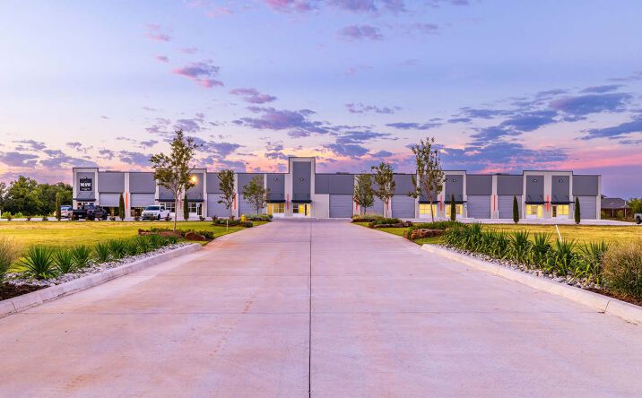 Pictures of Retail, Office, Industrial property located at 4009 NW 164th St, Edmond, OK 73012 for lease - image #1