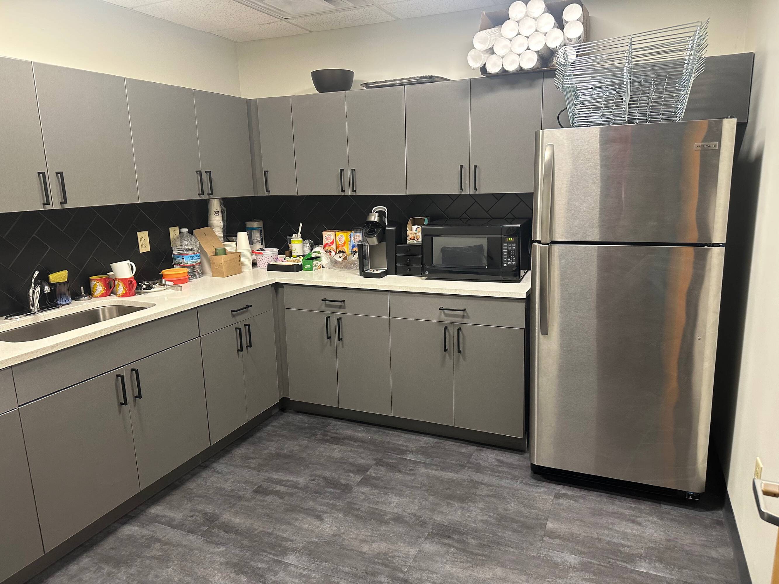 2850 NW 43rd ST, 200A/B, Gainesville, FL 32606