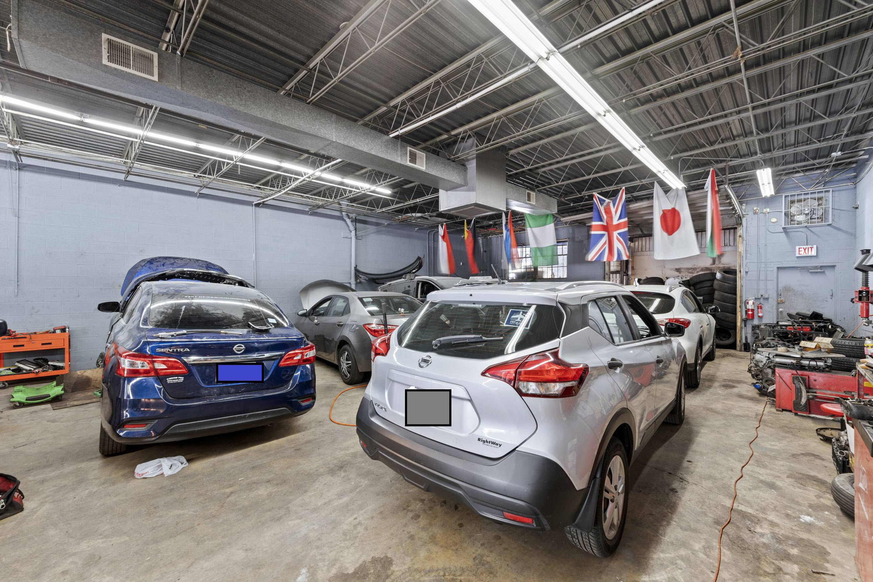 3445 N Pulaski Rd, Chicago, IL 60641