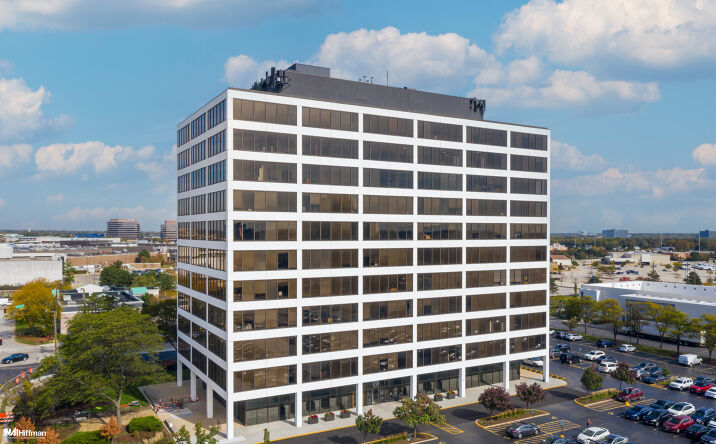 Pictures of Office property located at 1701 Woodfield Rd, Schaumburg, IL 60173 for lease - image #1