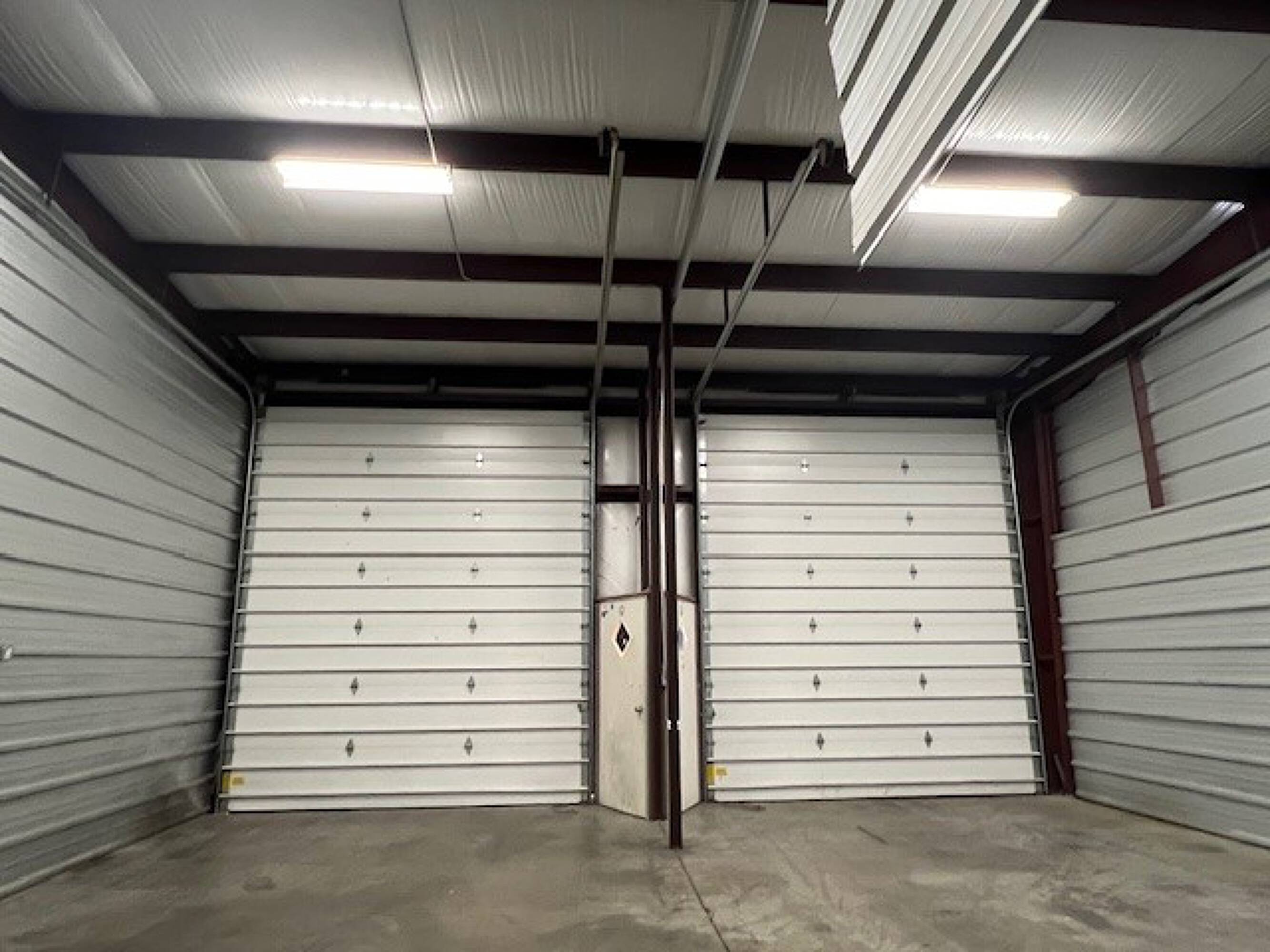 2424 Castleton Commerce Way, Virginia Beach, VA 23456