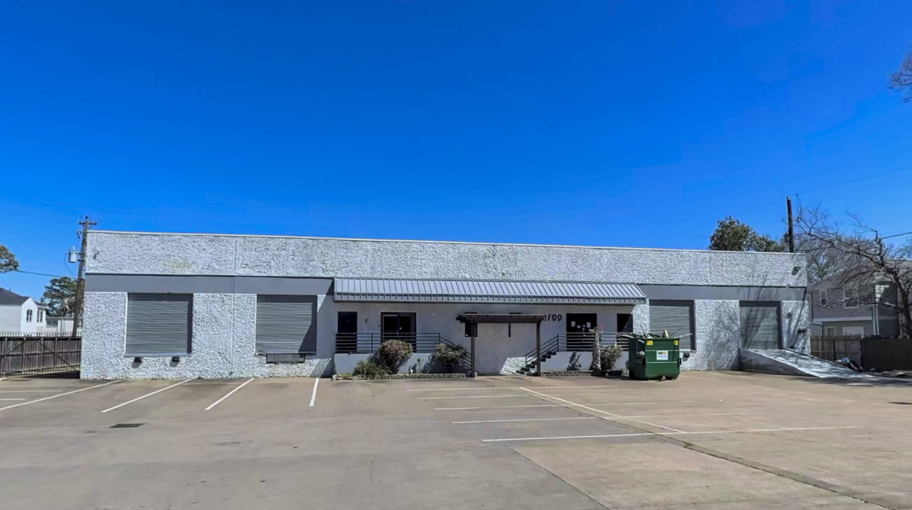 1700 Wirt Rd, Houston, TX 77055