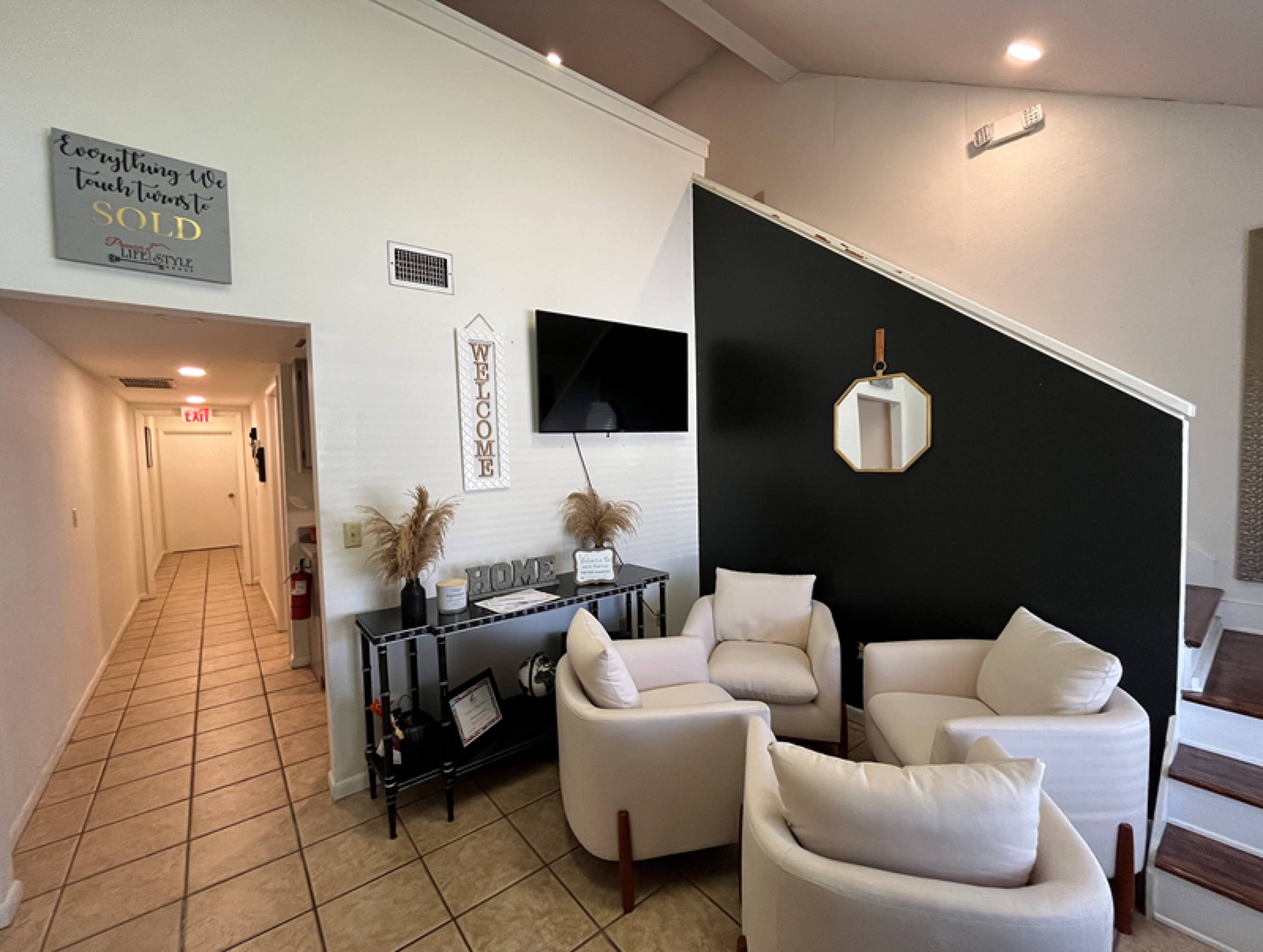 1412 Royal Palm Square Blvd, Fort Myers, FL 33919