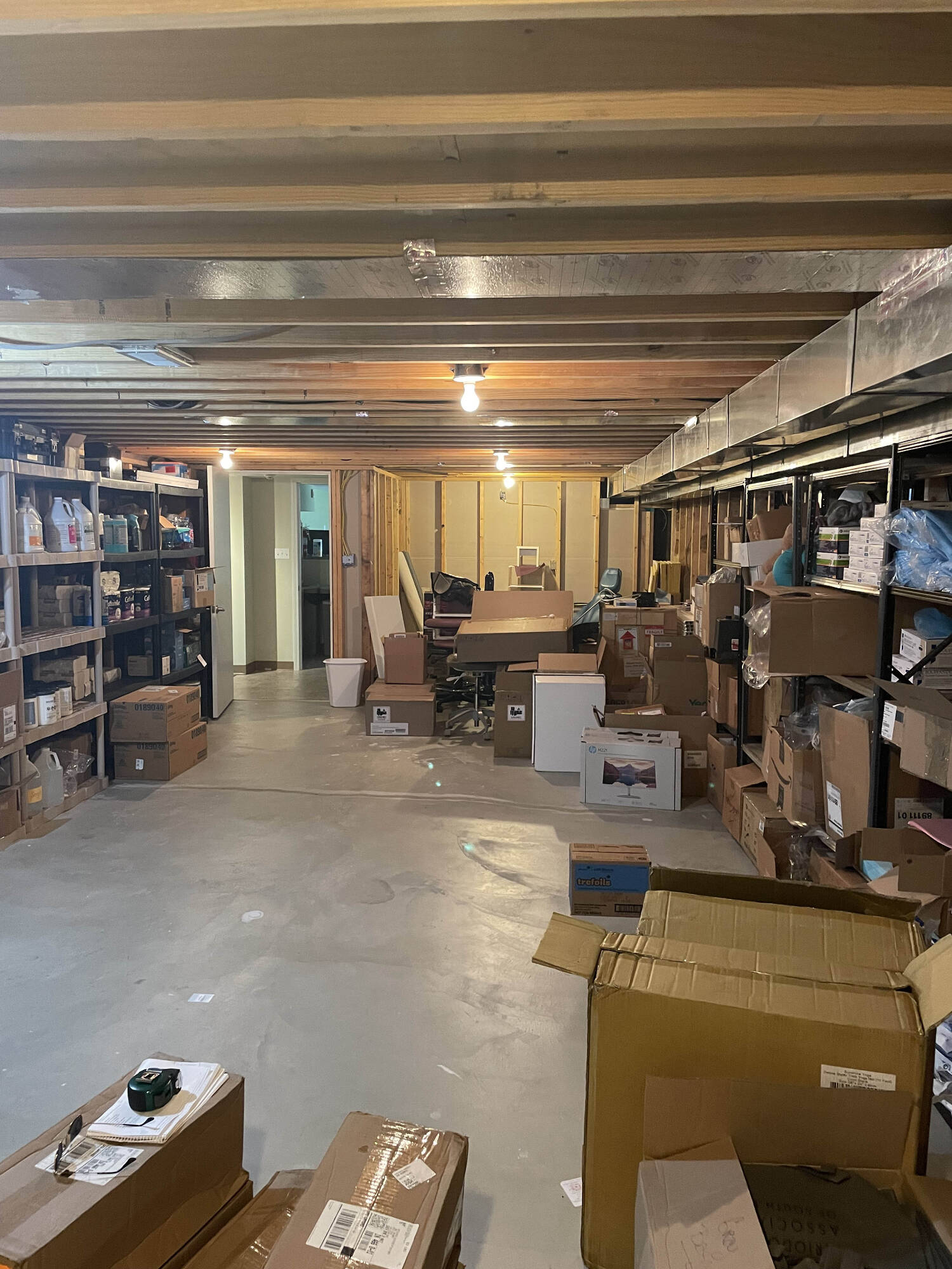 1918 Edison Rd, South Bend, IN 46637